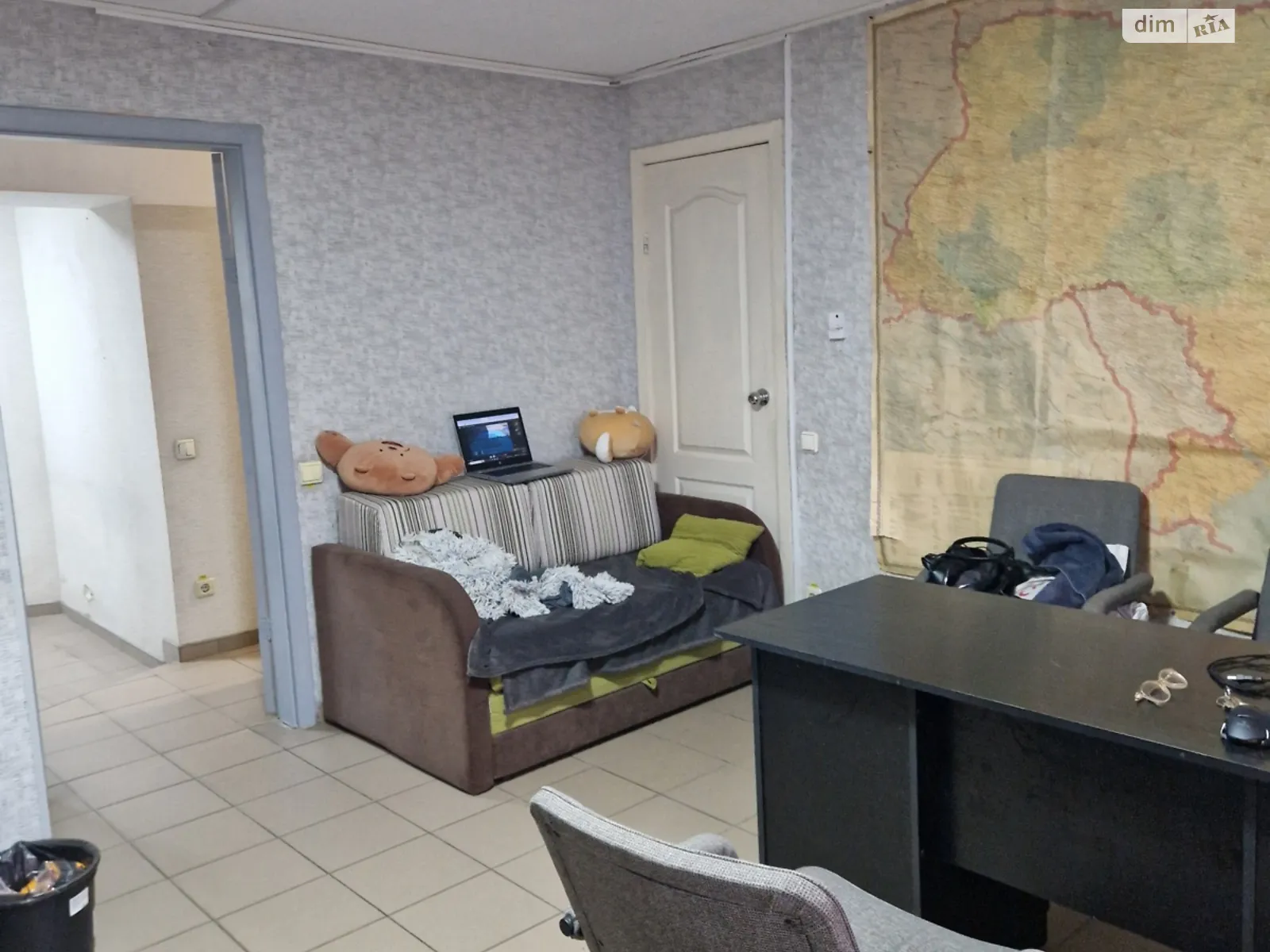 Сдается в аренду офис 70 кв. м в бизнес-центре, цена: 549 $ - фото 1