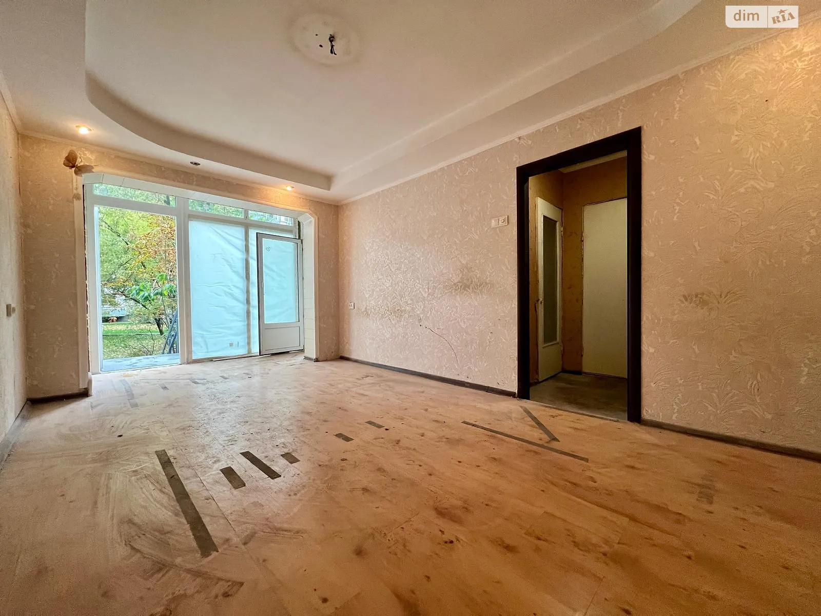 Продается помещения свободного назначения 34 кв. м в 10-этажном здании, цена: 64000 $ - фото 1