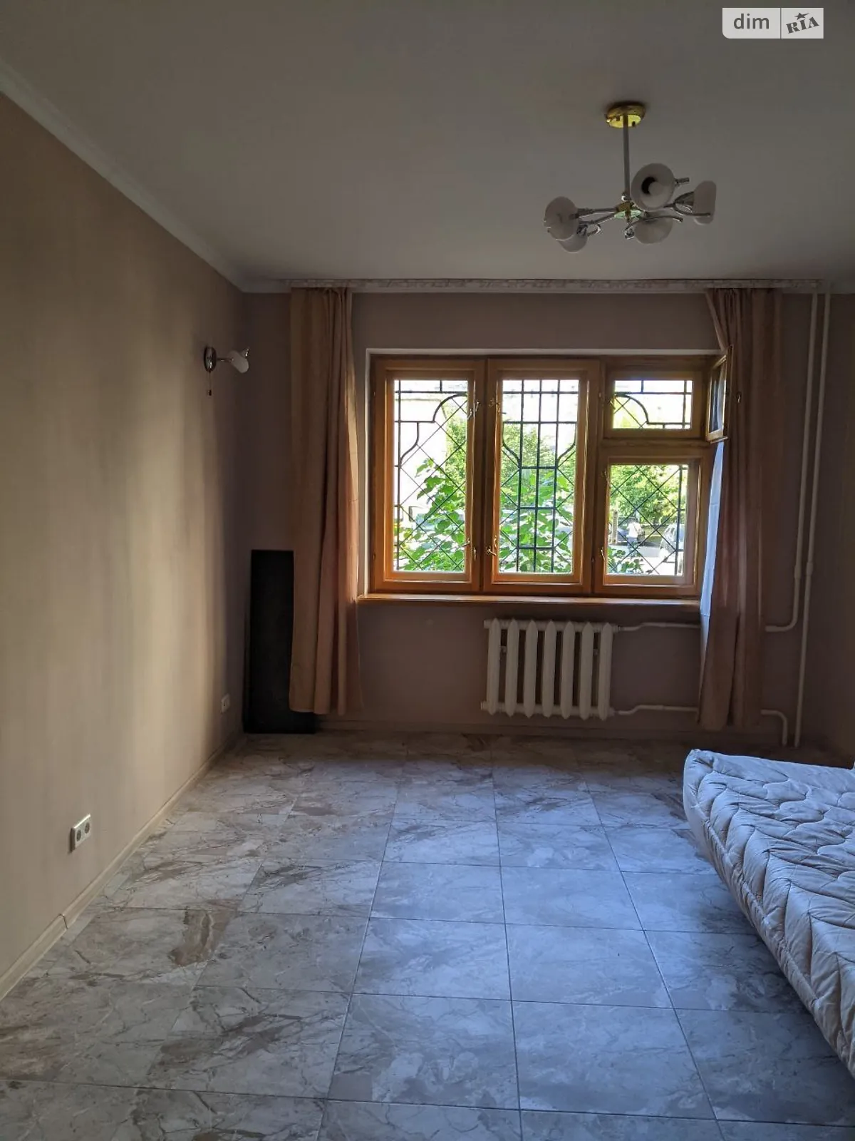 Продается 3-комнатная квартира 75 кв. м в Киеве, просп. Оболонский, 23А - фото 1