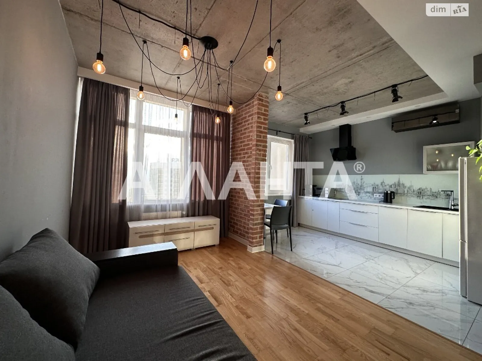 Продається 1-кімнатна квартира 37 кв. м у Лиманці, вул. Перлинна - фото 1