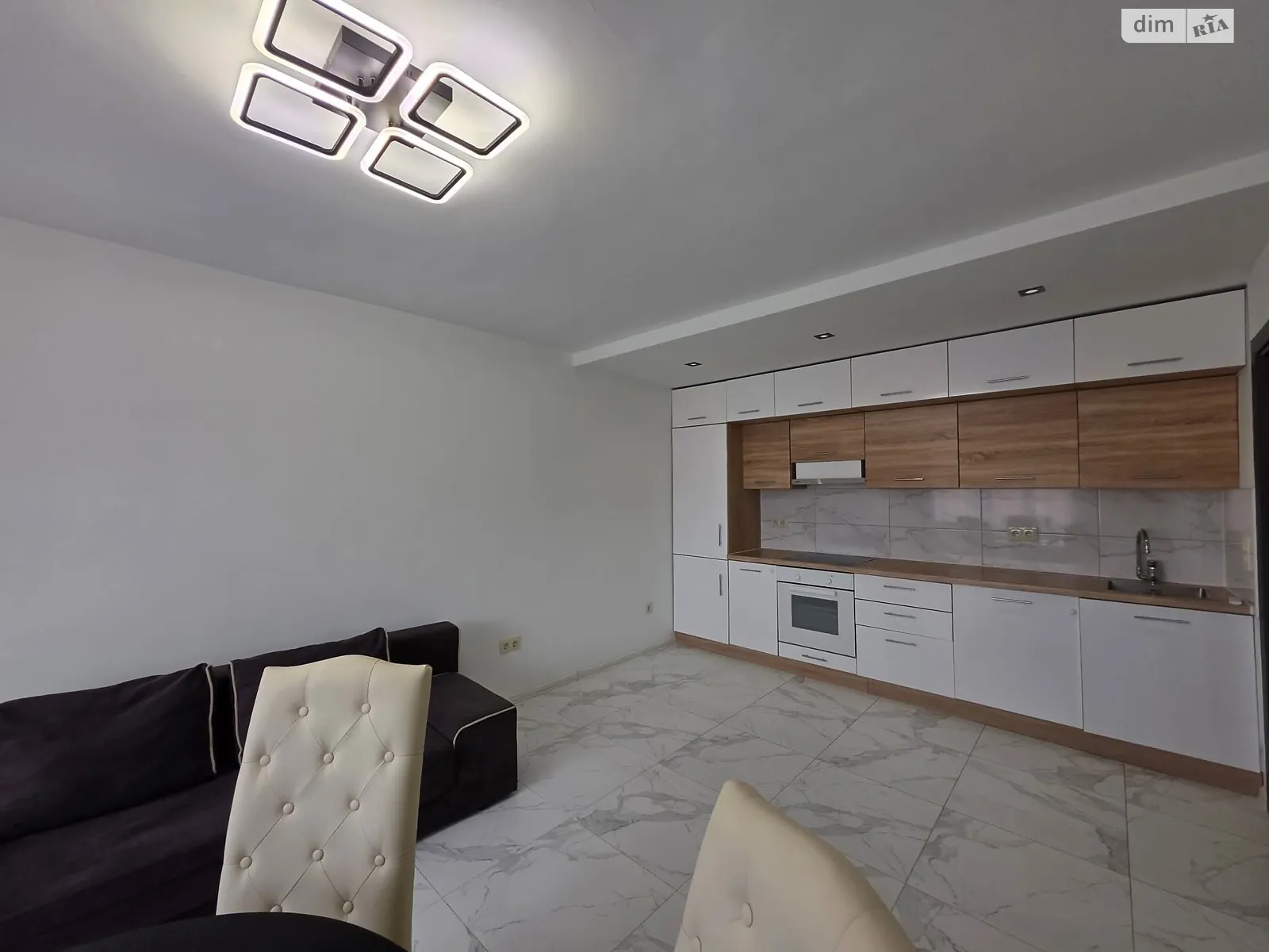 2-комнатная квартира 65 кв. м в Тернополе, ул. Киевская - фото 1