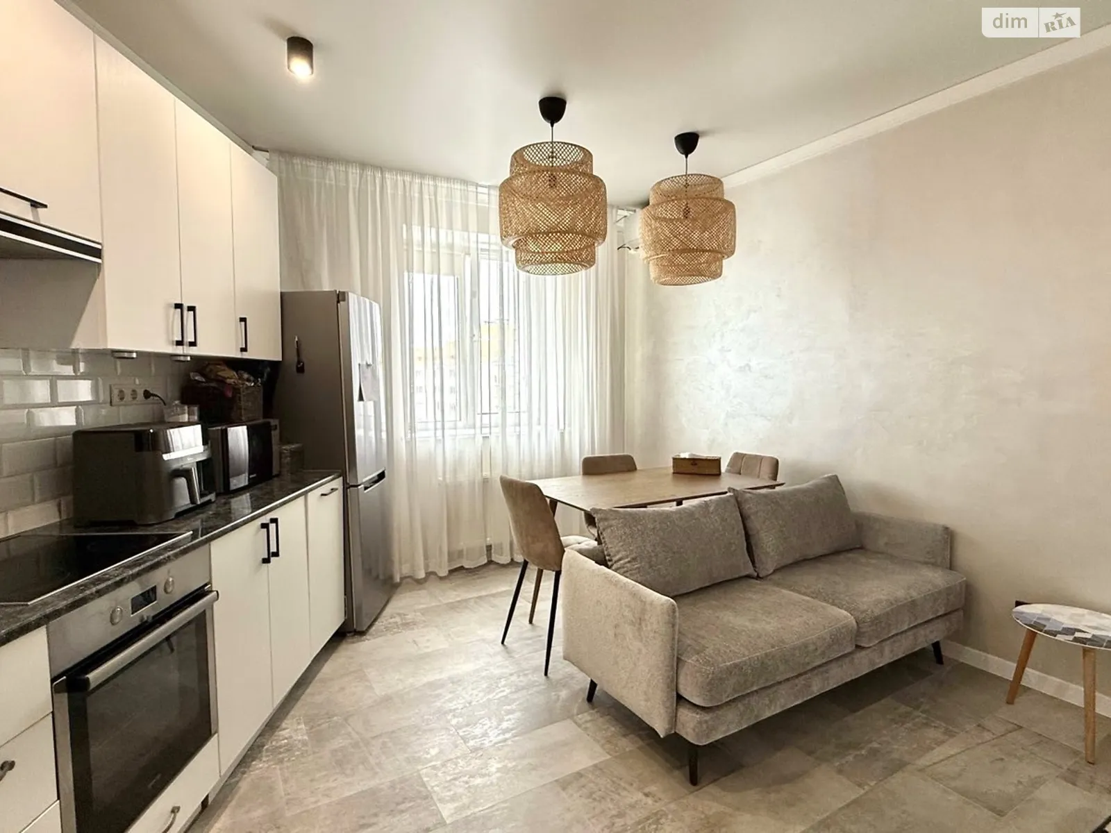 Продается 2-комнатная квартира 74 кв. м в Буче, ул. Новое Шоссе, 14 - фото 1