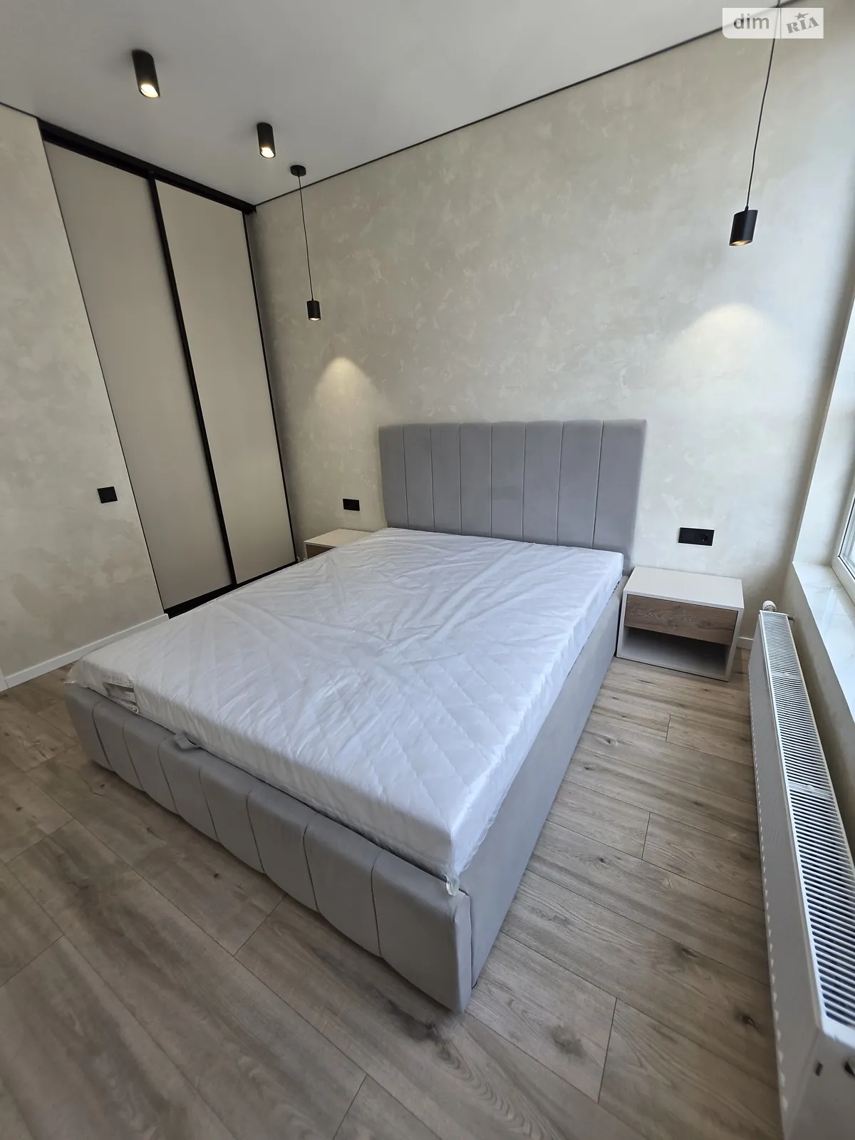 Продається 1-кімнатна квартира 44.8 кв. м у Ірпені, вул. Університетська(Карла Маркса), 3/15 - фото 1