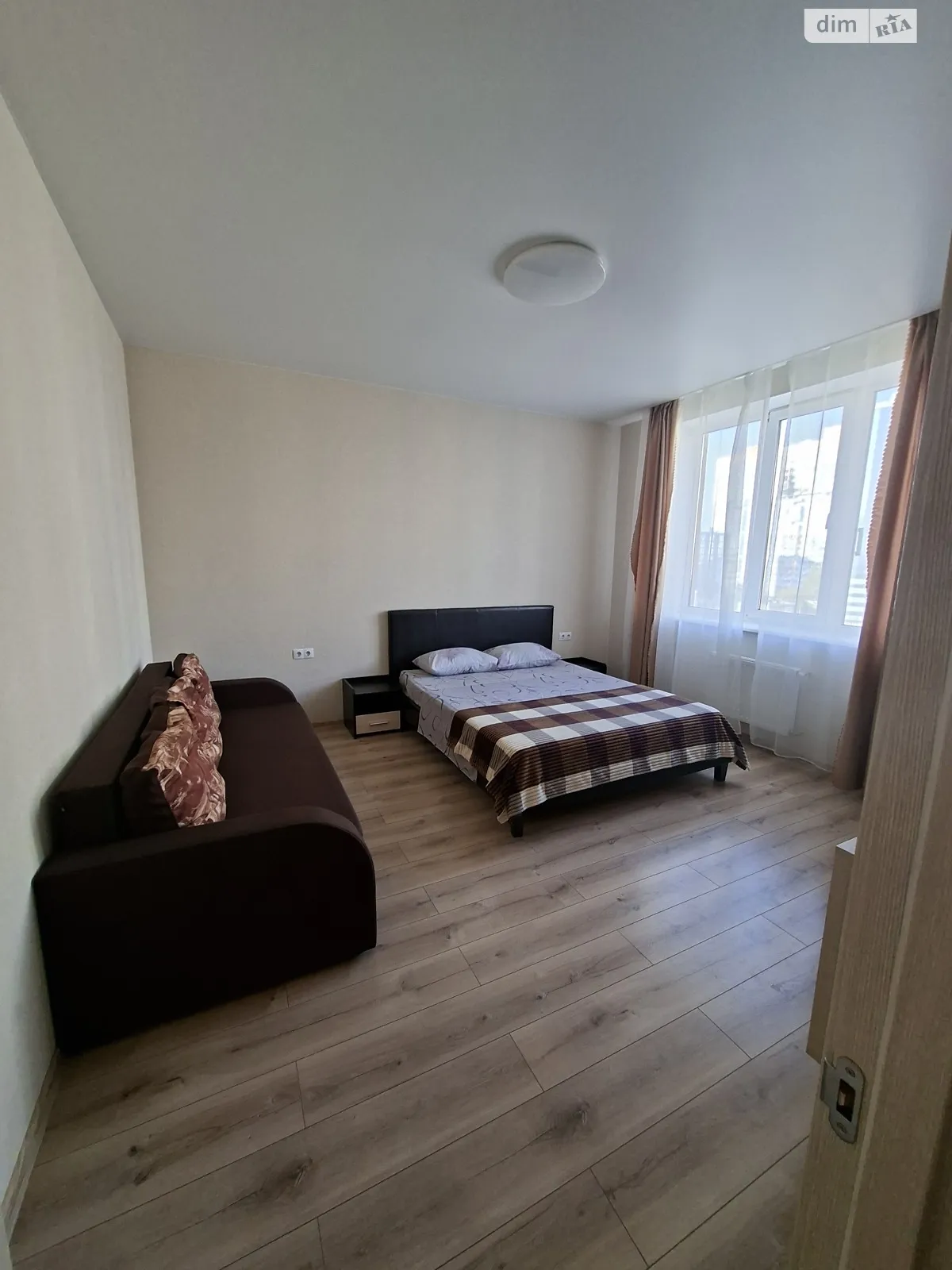 Продается 1-комнатная квартира 45 кв. м в Одессе, ул. Канатная, 122А - фото 1