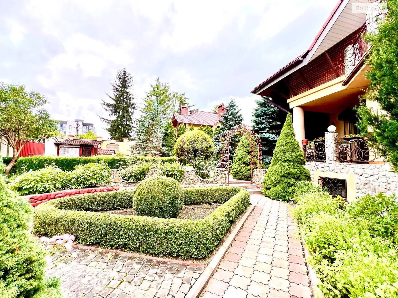 Продається будинок 2 поверховий 273 кв. м з каміном, цена: 420000 $ - фото 1