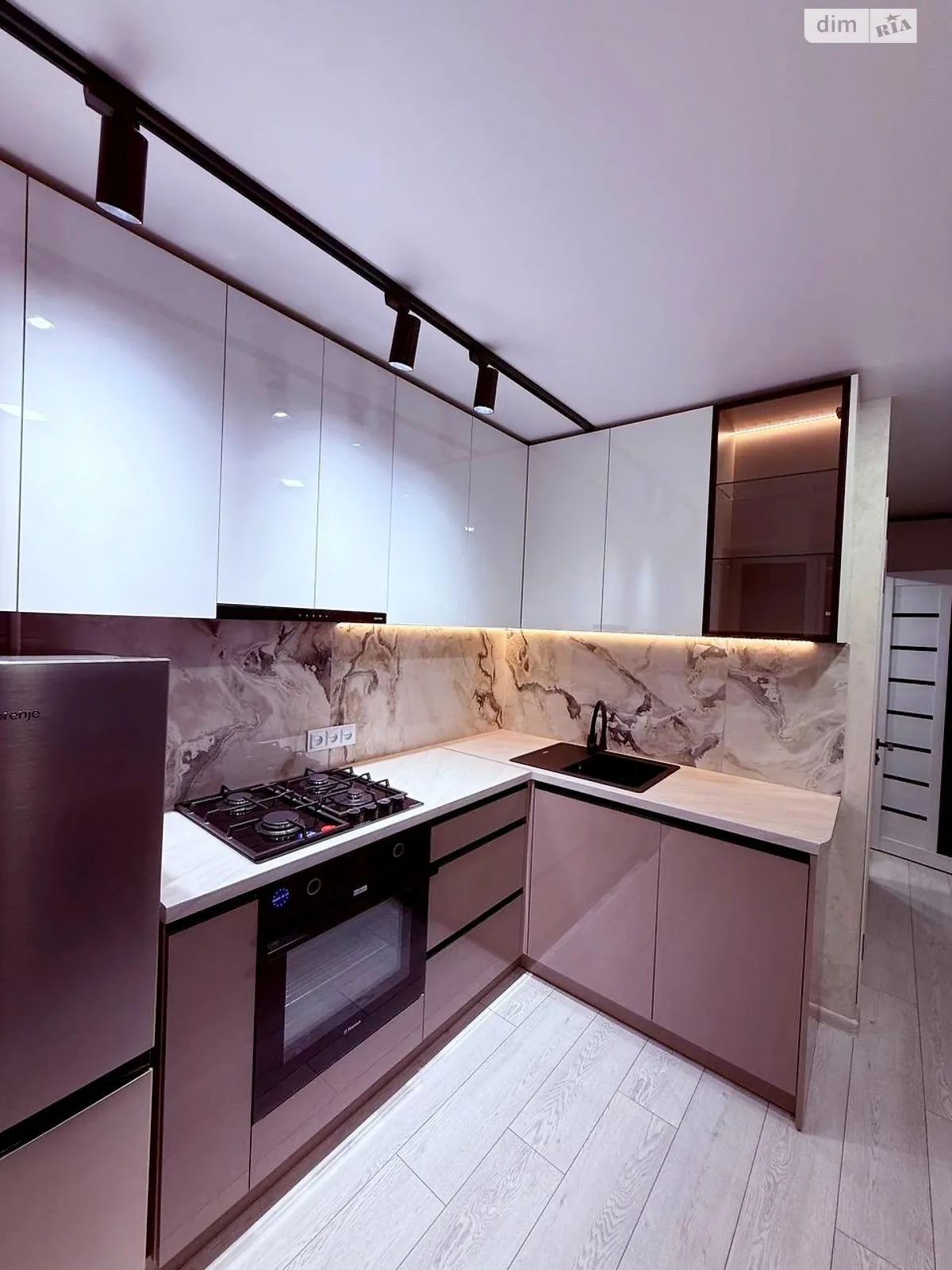 Здається в оренду 2-кімнатна квартира 47.1 кв. м у Кам'янському, вул. Харківська - фото 1