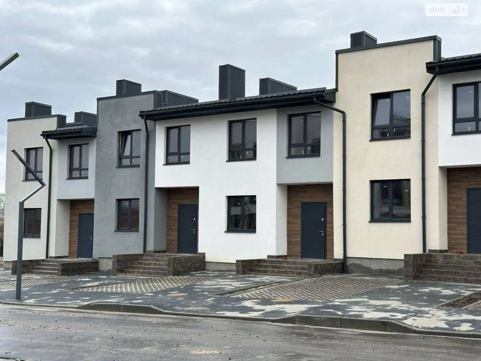 ул. Гармонии, 22 Ювилейный Ровно, цена: 73000 $ - фото 1