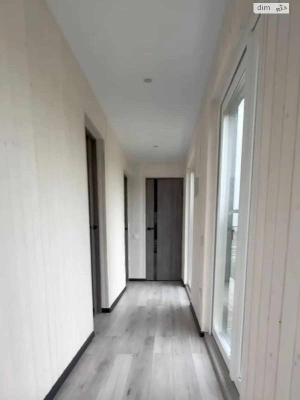 Продается офис 36 кв. м в бизнес-центре, цена: 27790 $ - фото 1