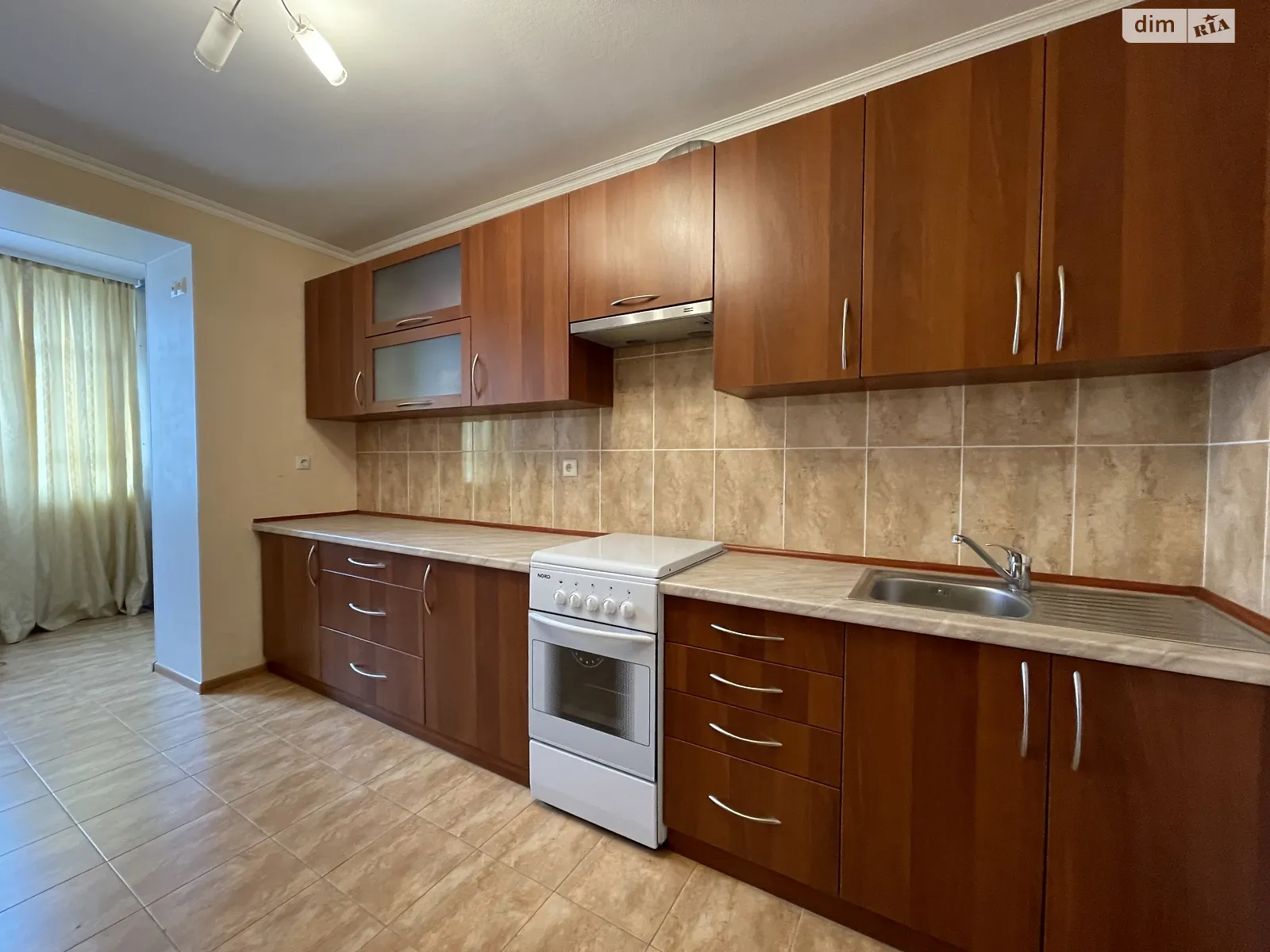 Продается 1-комнатная квартира 53 кв. м в Хмельницком, ул. Шевченко, 11 - фото 1