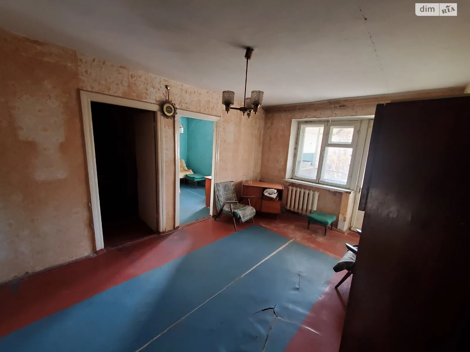 Продается 4-комнатная квартира 63 кв. м в Николаеве, ул. Курортная, 3А - фото 1