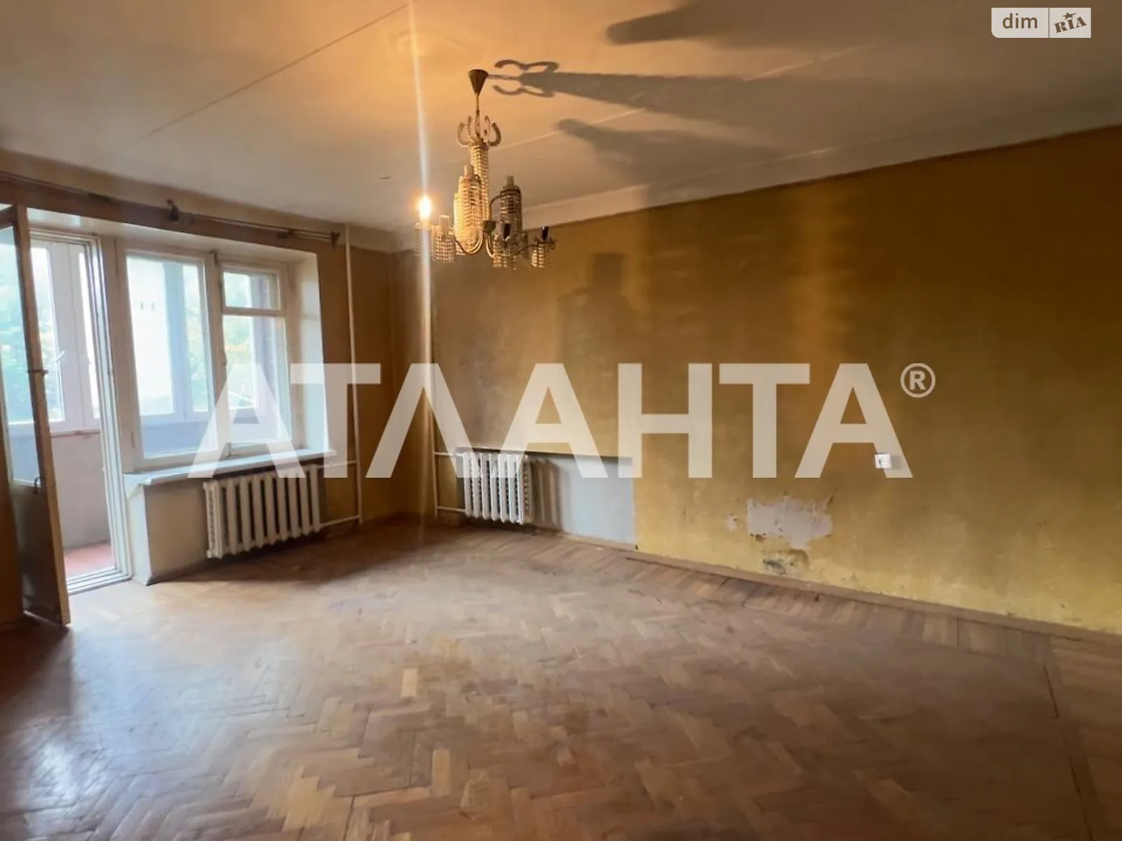 Продається 3-кімнатна квартира 86 кв. м у Одесі, вул. Тіниста, 10 - фото 1