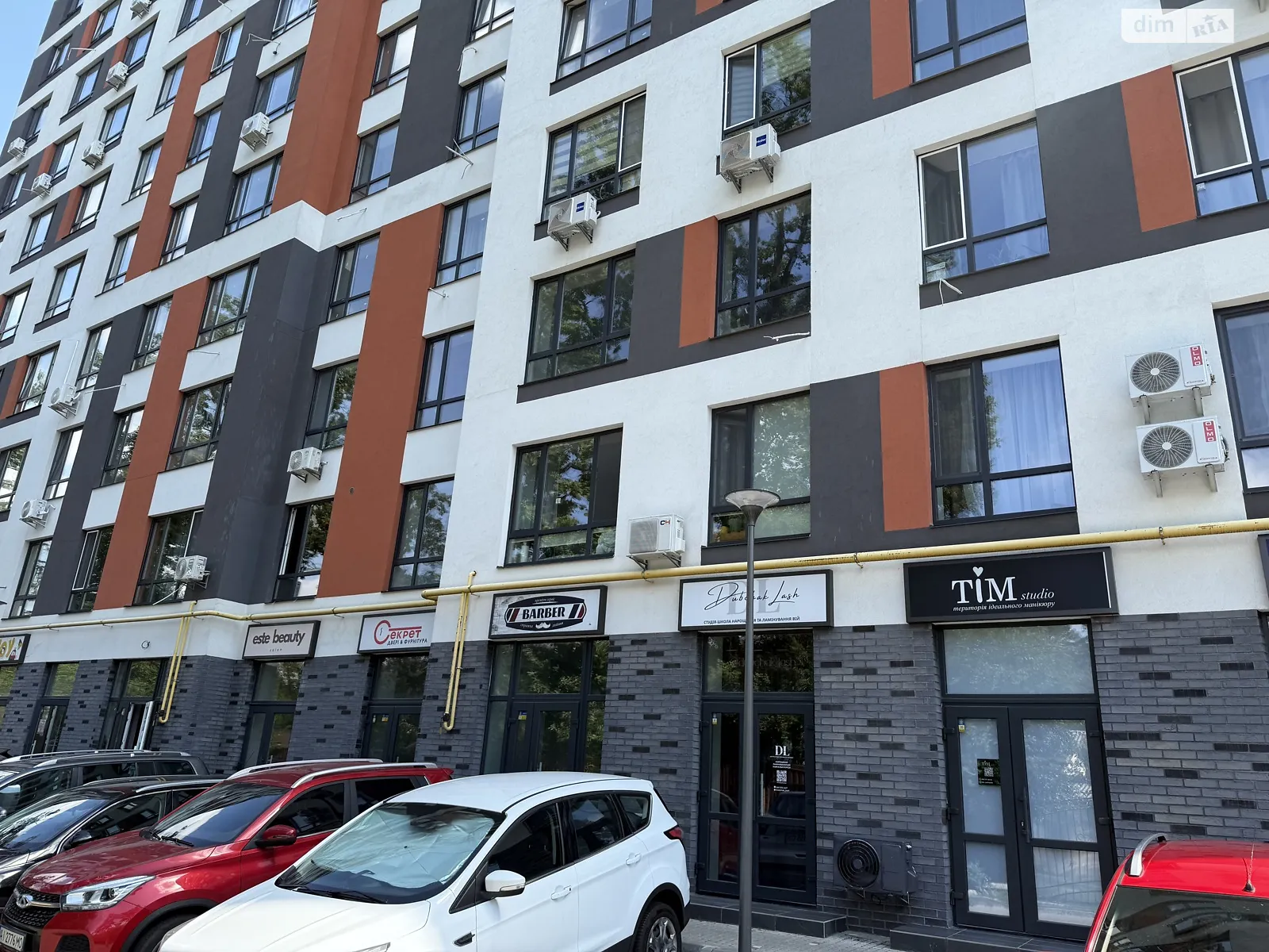 Здається в оренду приміщення вільного призначення 42.6 кв. м в 10-поверховій будівлі, цена: 430 $ - фото 1