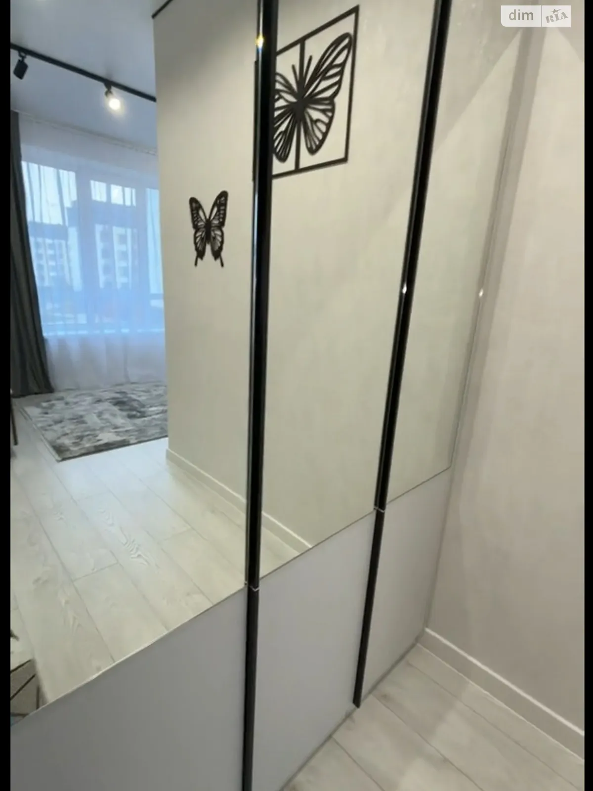 Продается 1-комнатная квартира 33 кв. м в Ирпене, ул. Соборная(ІІІ Интернационала), 2 - фото 1