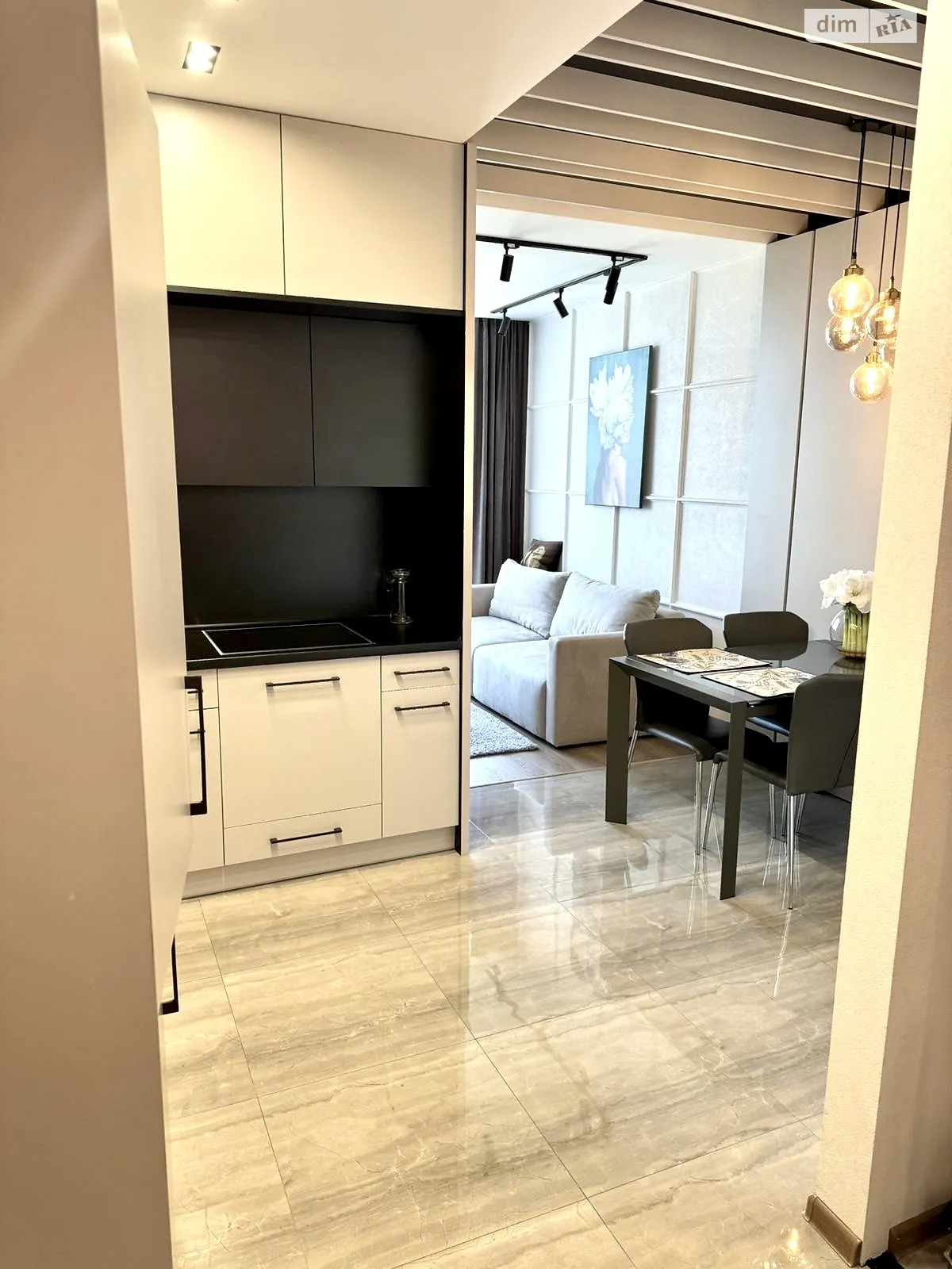 Здається в оренду 1-кімнатна квартира 45 кв. м у Одесі, цена: 450 $ - фото 1