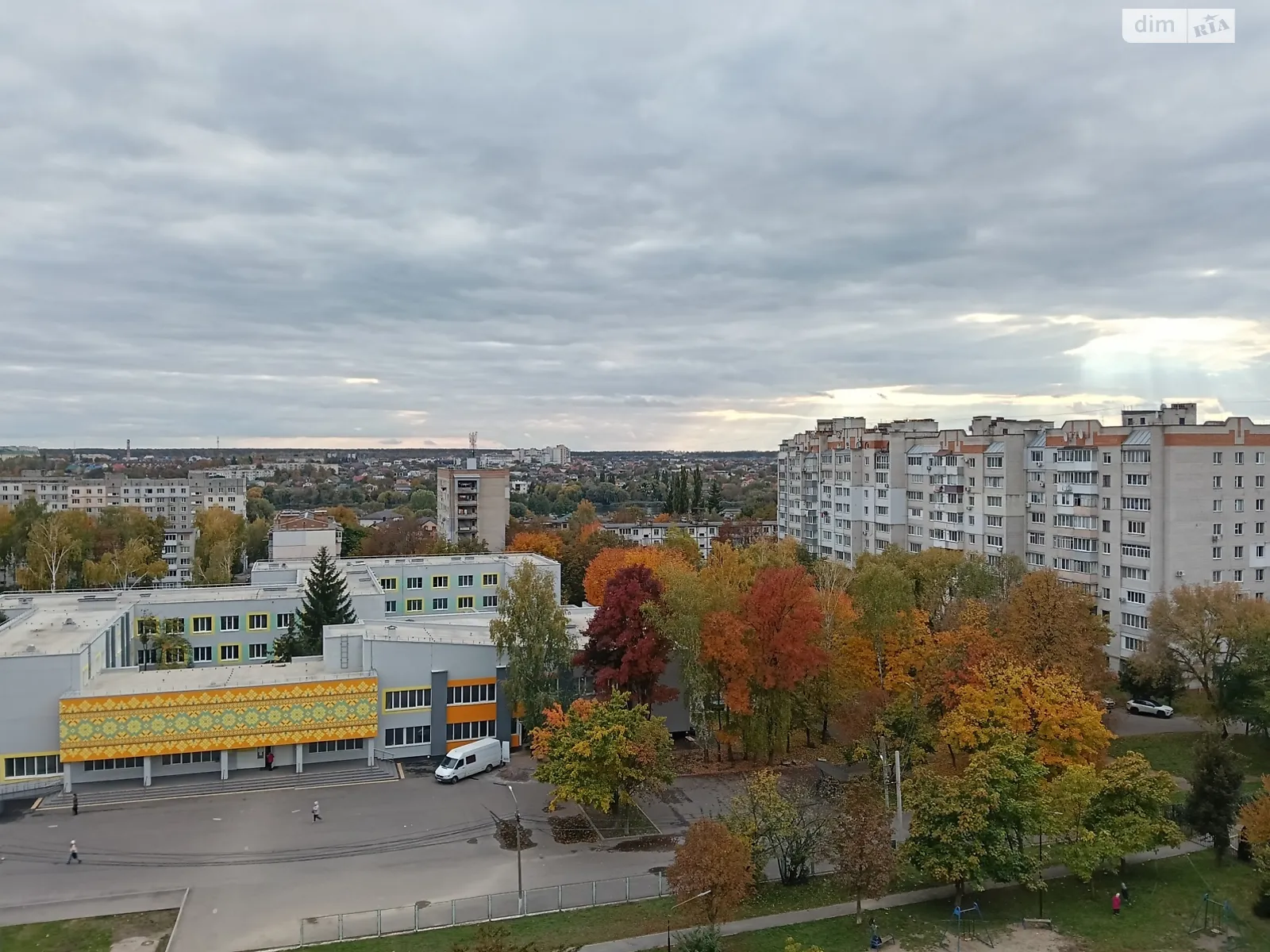 Продается 3-комнатная квартира 62 кв. м в Виннице, ул. Келецкая - фото 1