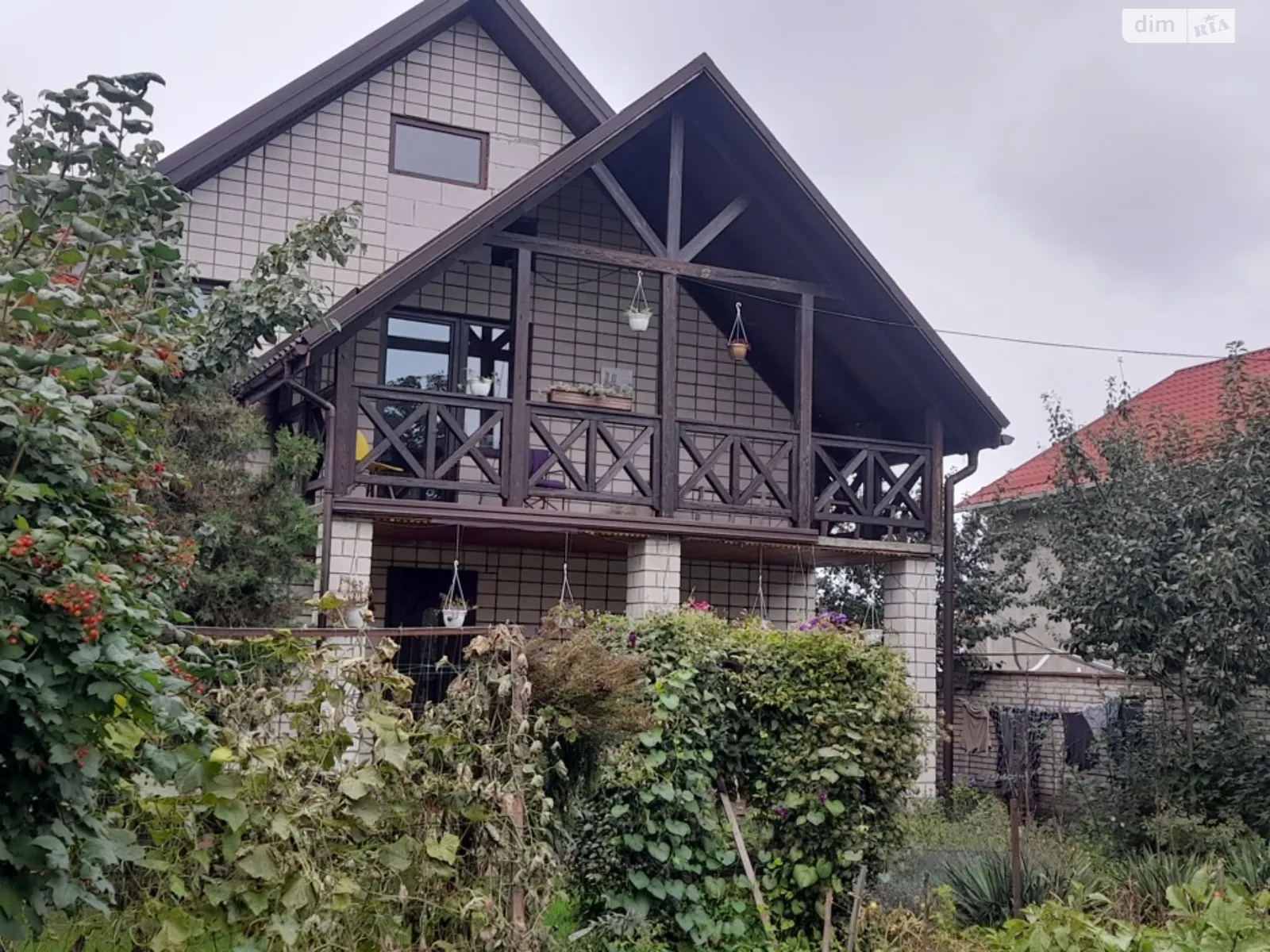 Продается дом на 2 этажа 185 кв. м с балконом, цена: 299999 $ - фото 1