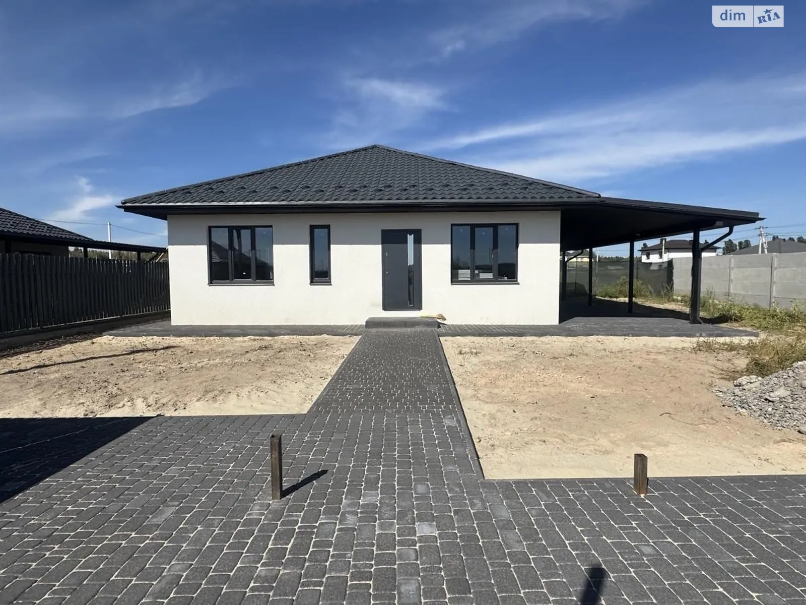 Продается одноэтажный дом 95 кв. м с участком, цена: 85000 $ - фото 1