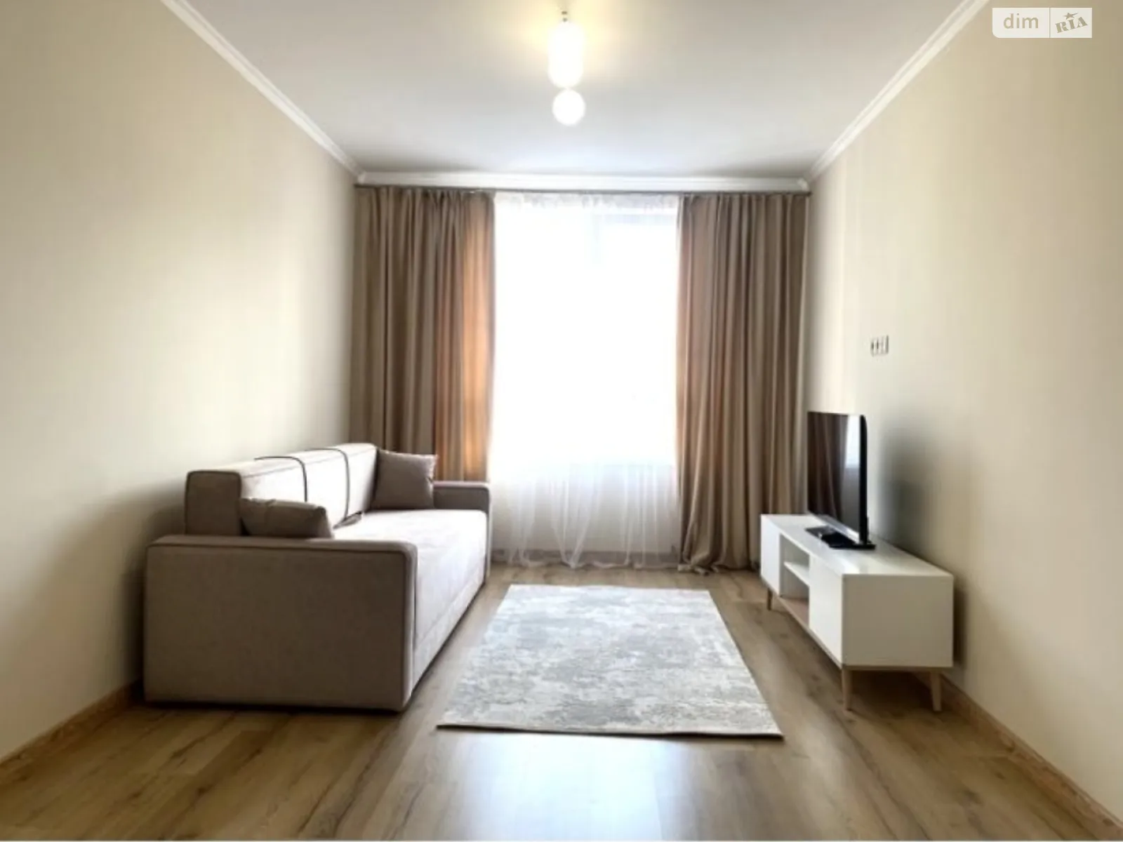 Сдается в аренду 1-комнатная квартира 47 кв. м в Львове, ул. Княгини Ольги, 98 - фото 1