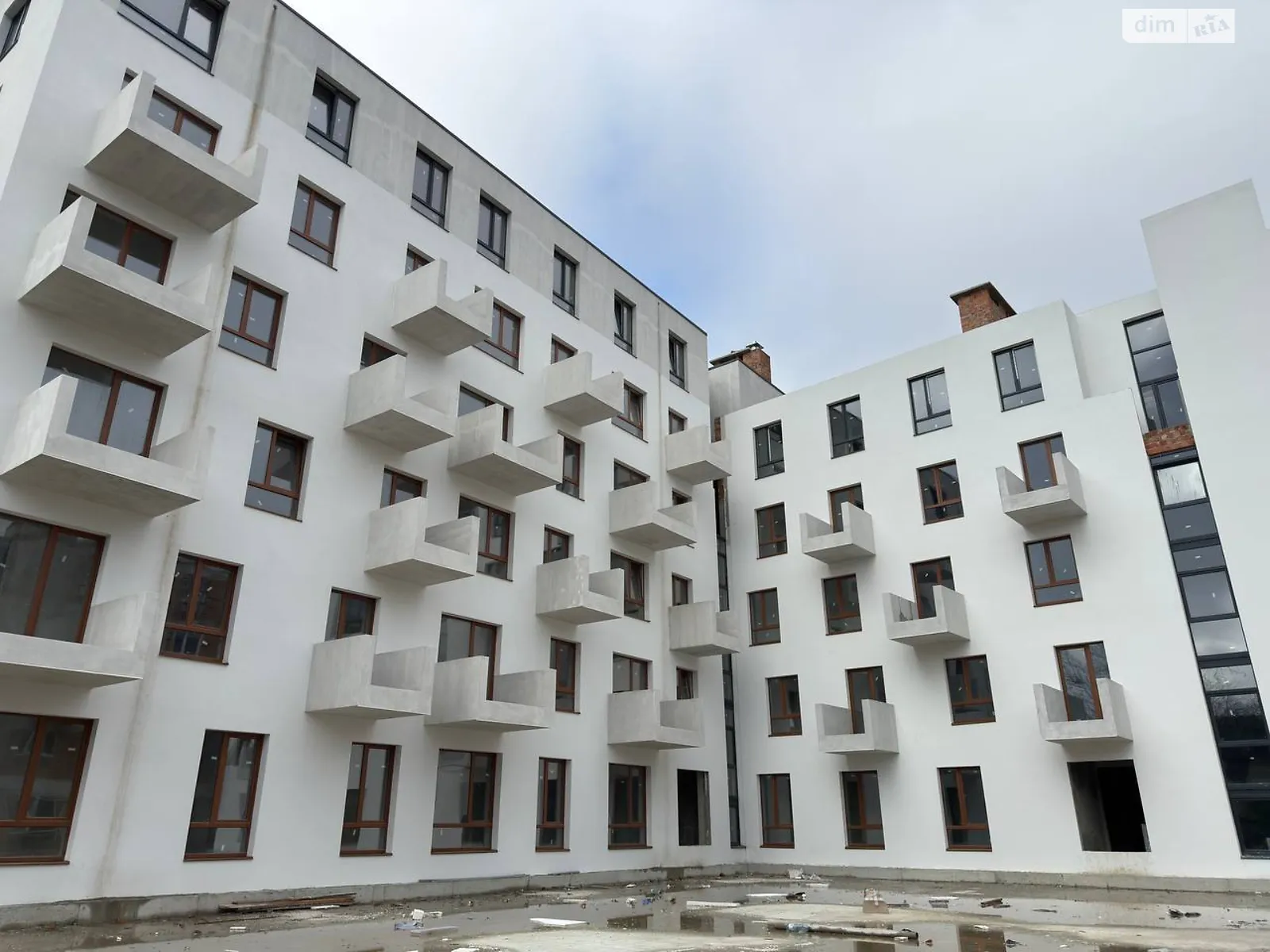 Продается 3-комнатная квартира 83 кв. м в Львове, цена: 78600 $ - фото 1