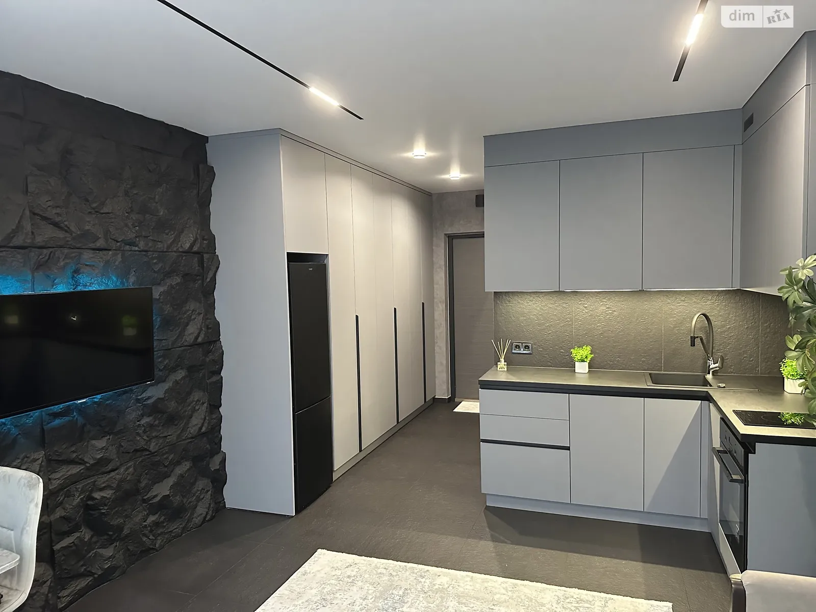 Продается 1-комнатная квартира 27.1 кв. м в Киеве, ул. Берковецкая, 4Д - фото 1