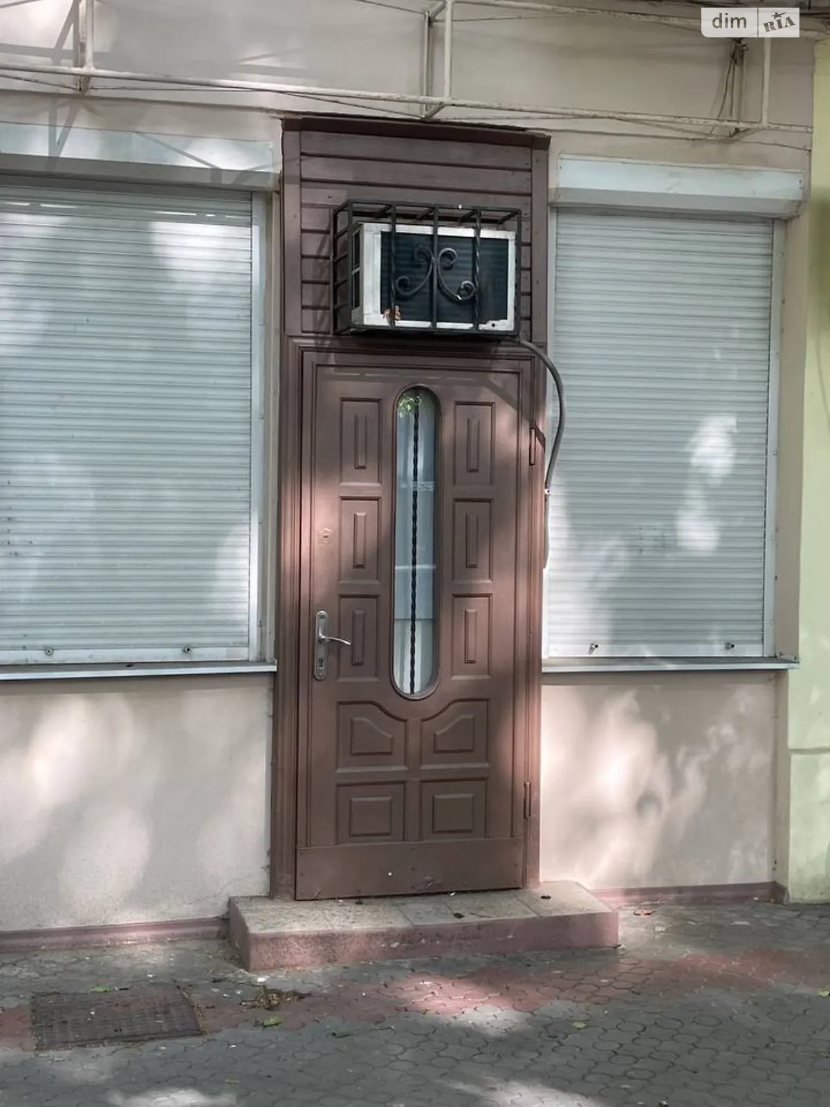 Сдается в аренду помещения свободного назначения 80.2 кв. м в 3-этажном здании, цена: 960 $ - фото 1