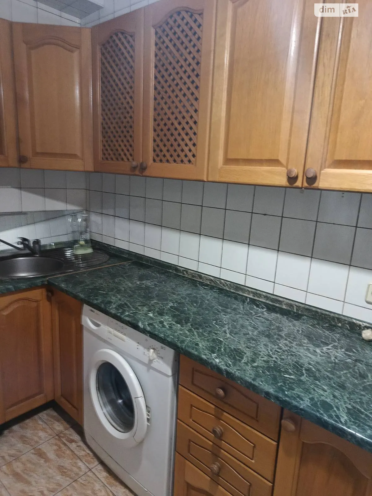 Здається в оренду 3-кімнатна квартира 60 кв. м у Києві, бул. Академіка Вернадського, 75 - фото 1