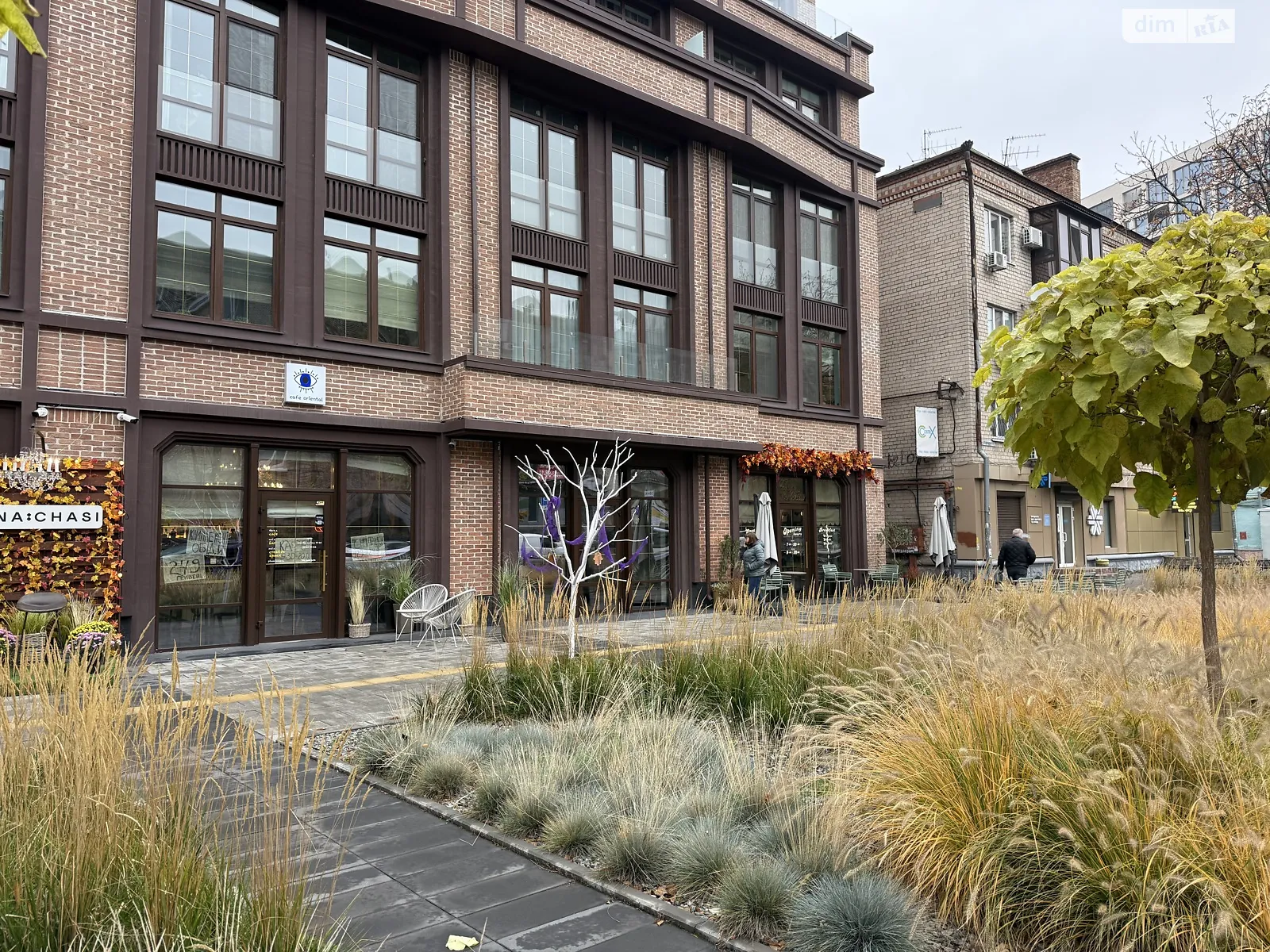 Сдается в аренду помещения свободного назначения 35.5 кв. м в 7-этажном здании, цена: 35500 грн - фото 1