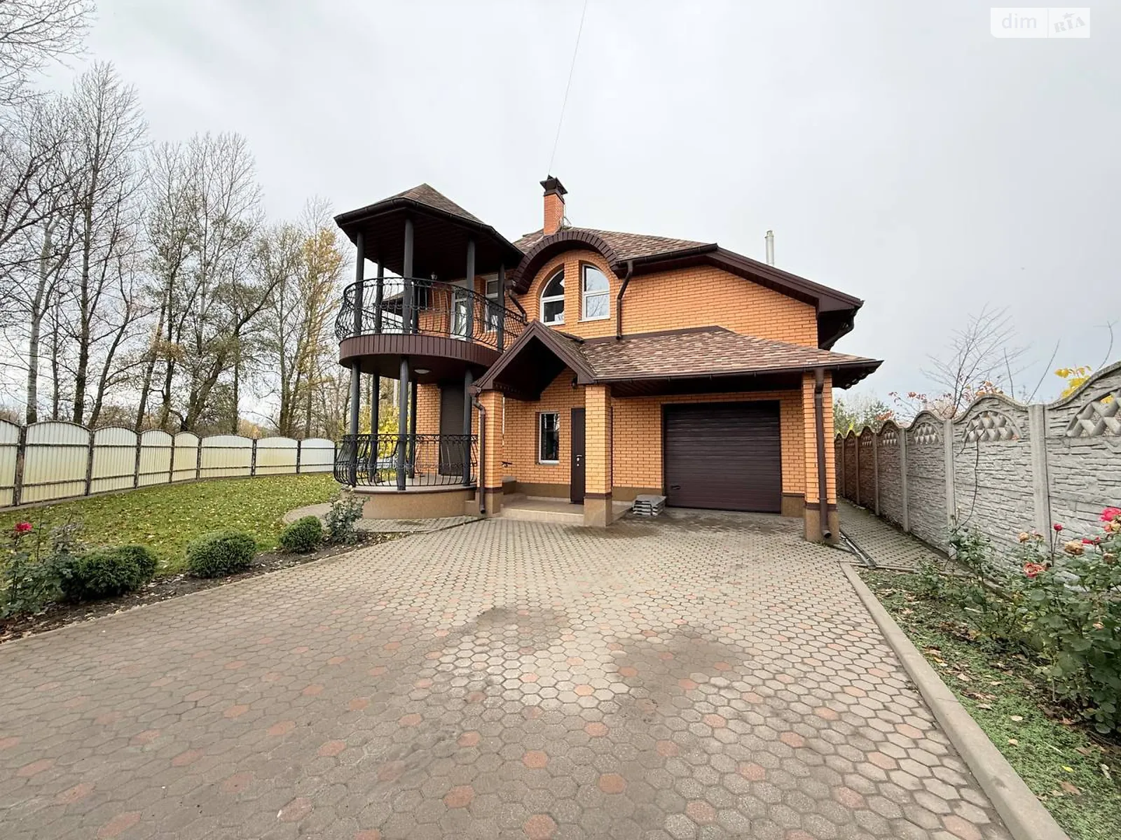 Продается дом на 2 этажа 128.2 кв. м с участком, цена: 157000 $ - фото 1