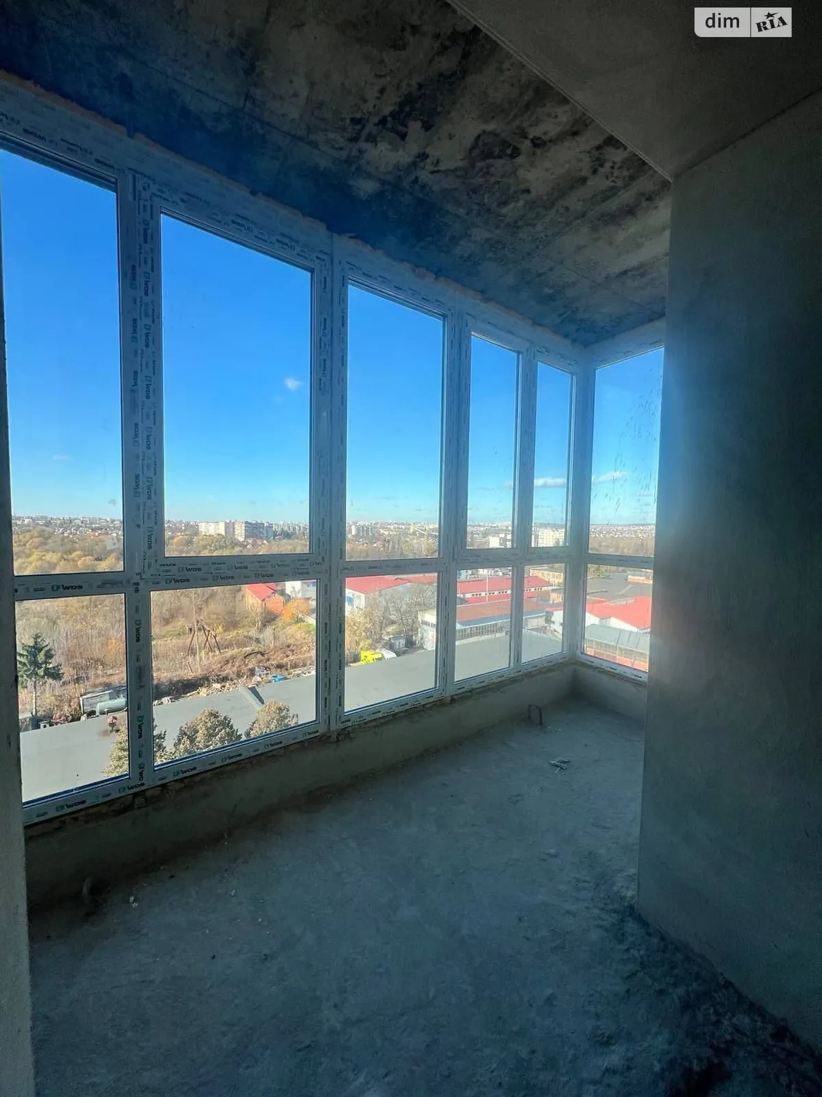 Продается 2-комнатная квартира 72 кв. м в Хмельницком, ул. Довженко, 4А - фото 1