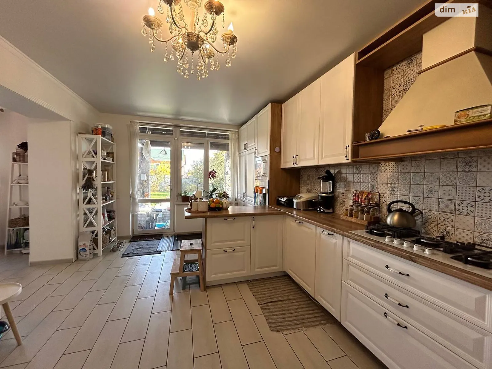 Продається будинок 2 поверховий 200 кв. м з садом, цена: 280000 $ - фото 1