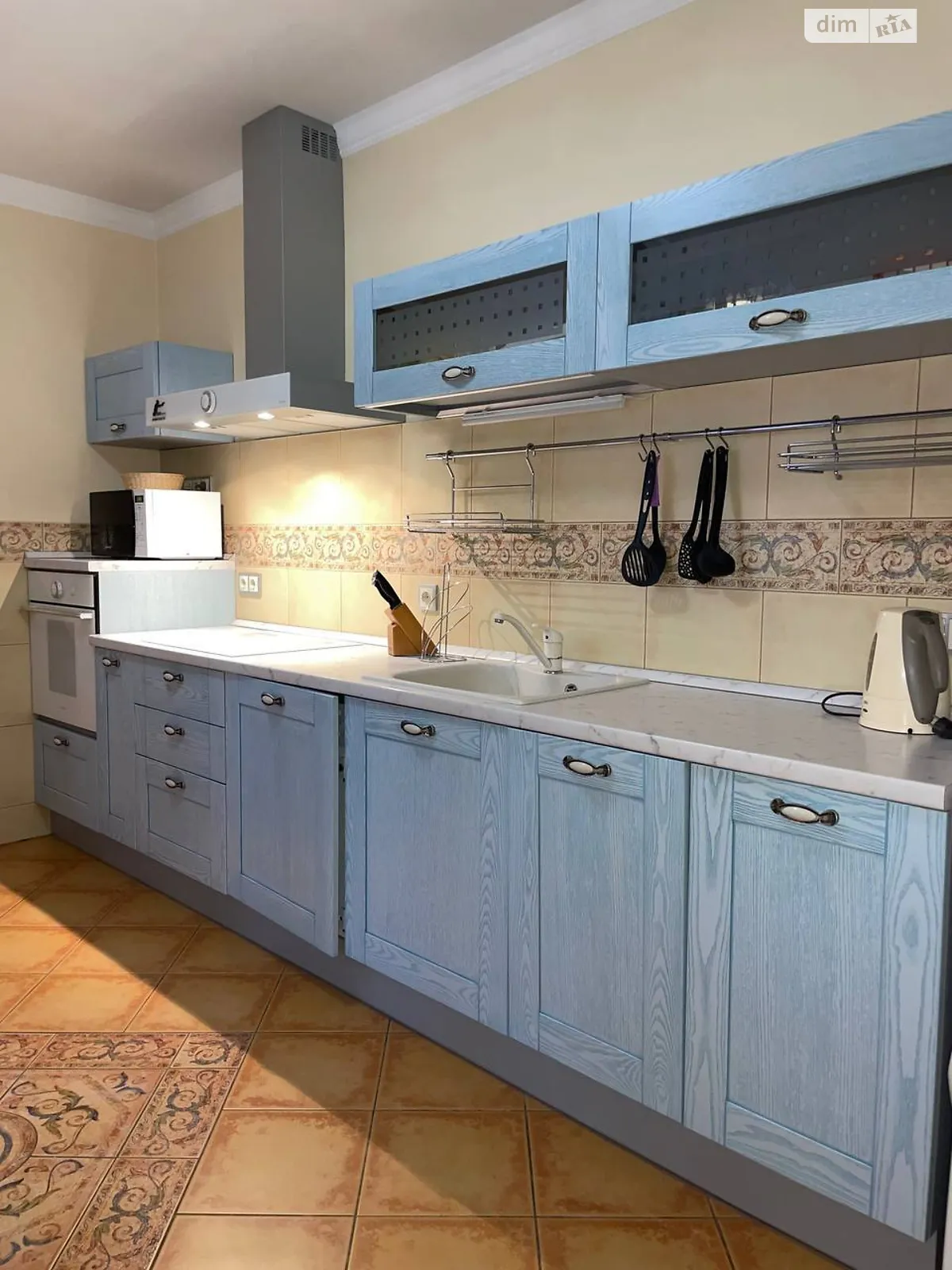 Сдается в аренду 1-комнатная квартира 56 кв. м в Киеве, просп. Лобановского(Краснозвездный), 6В - фото 1