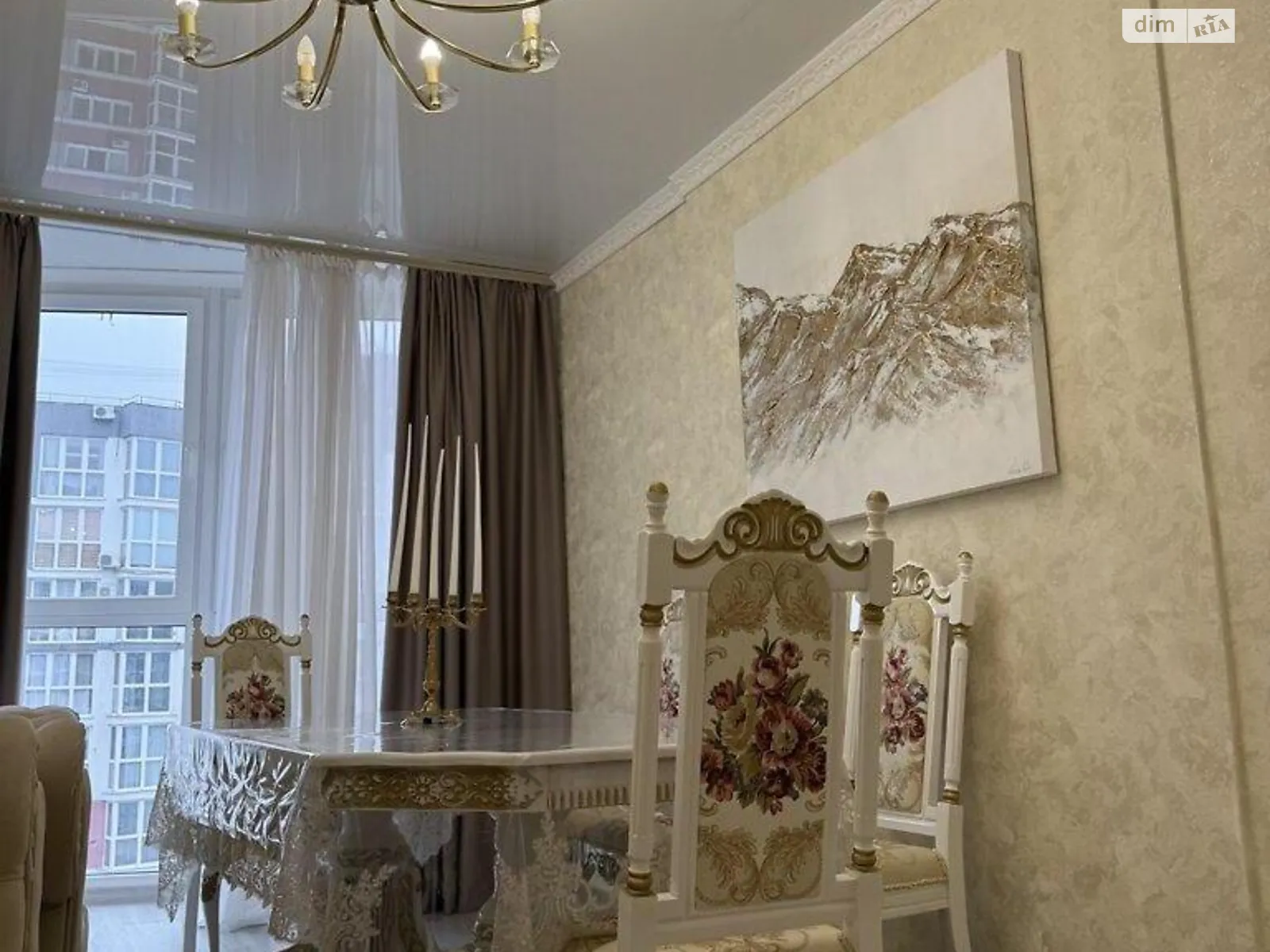 Продается 2-комнатная квартира 73.1 кв. м в Киеве, ул. Драгоманова - фото 1