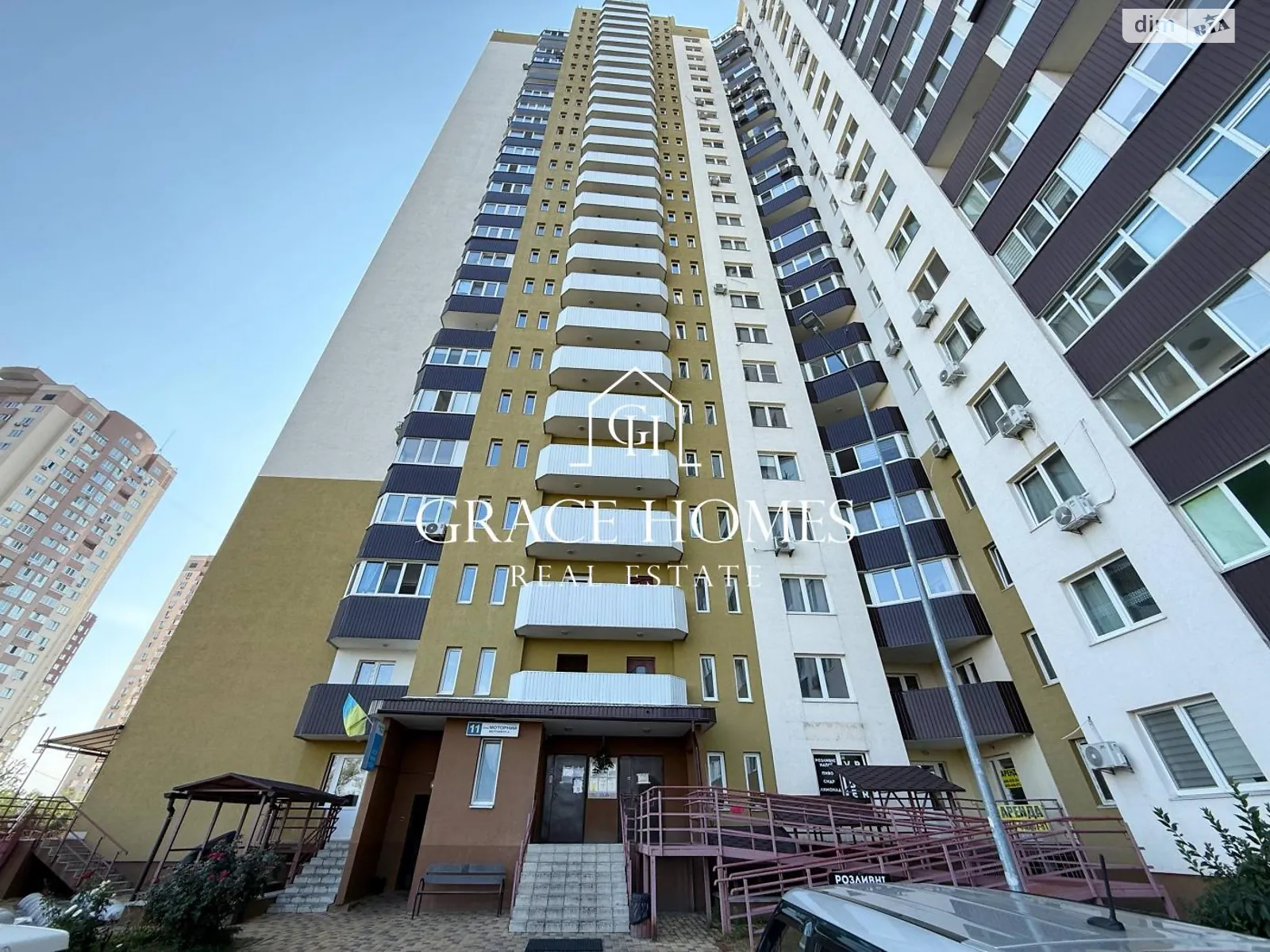 Продается 2-комнатная квартира 70.3 кв. м в Киеве, пер. Моторный, 11 - фото 1