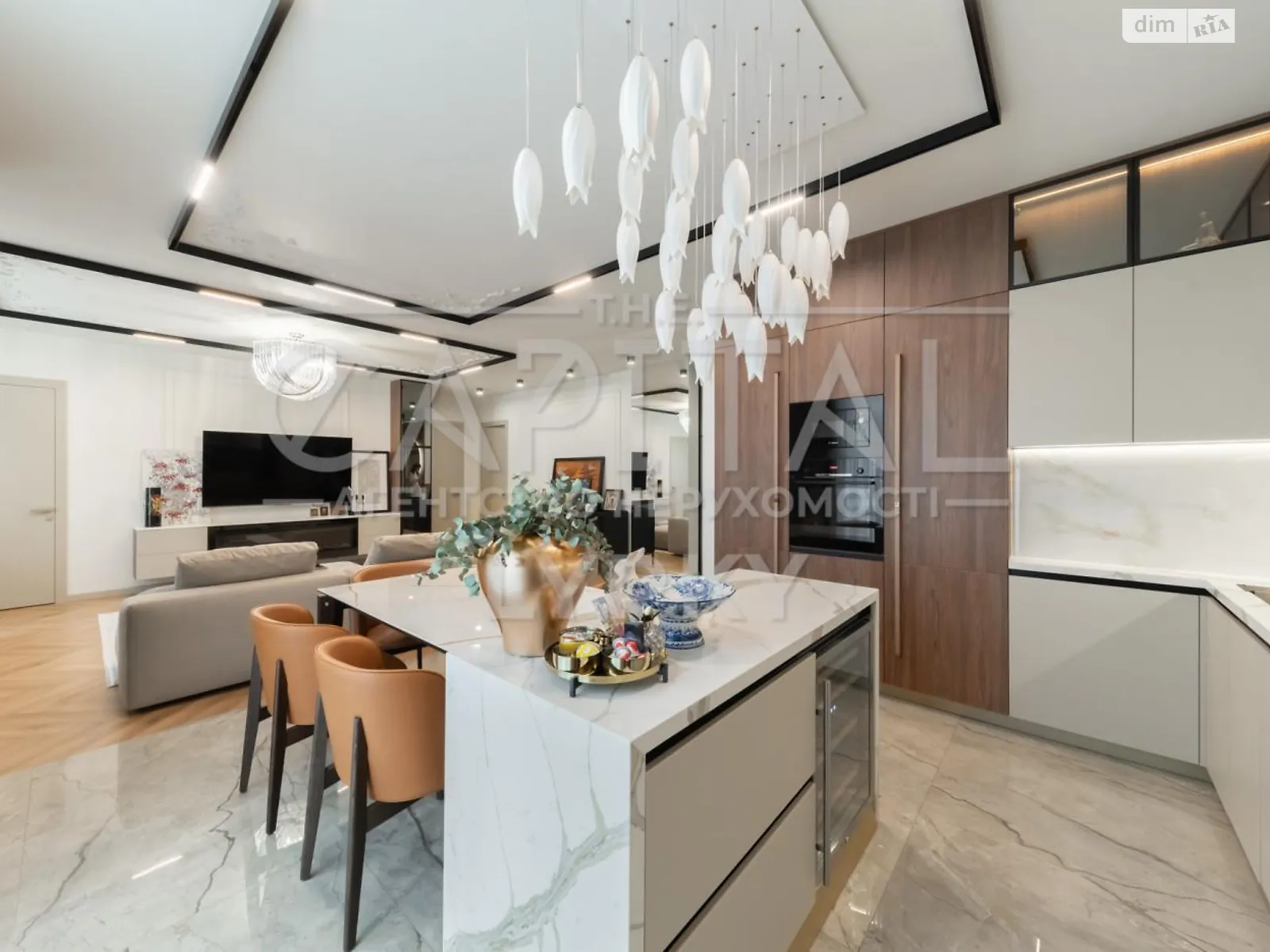 Продається 4-кімнатна квартира 130 кв. м у Києві, вул. Андрія Верхогляда(Драгомирова) - фото 1