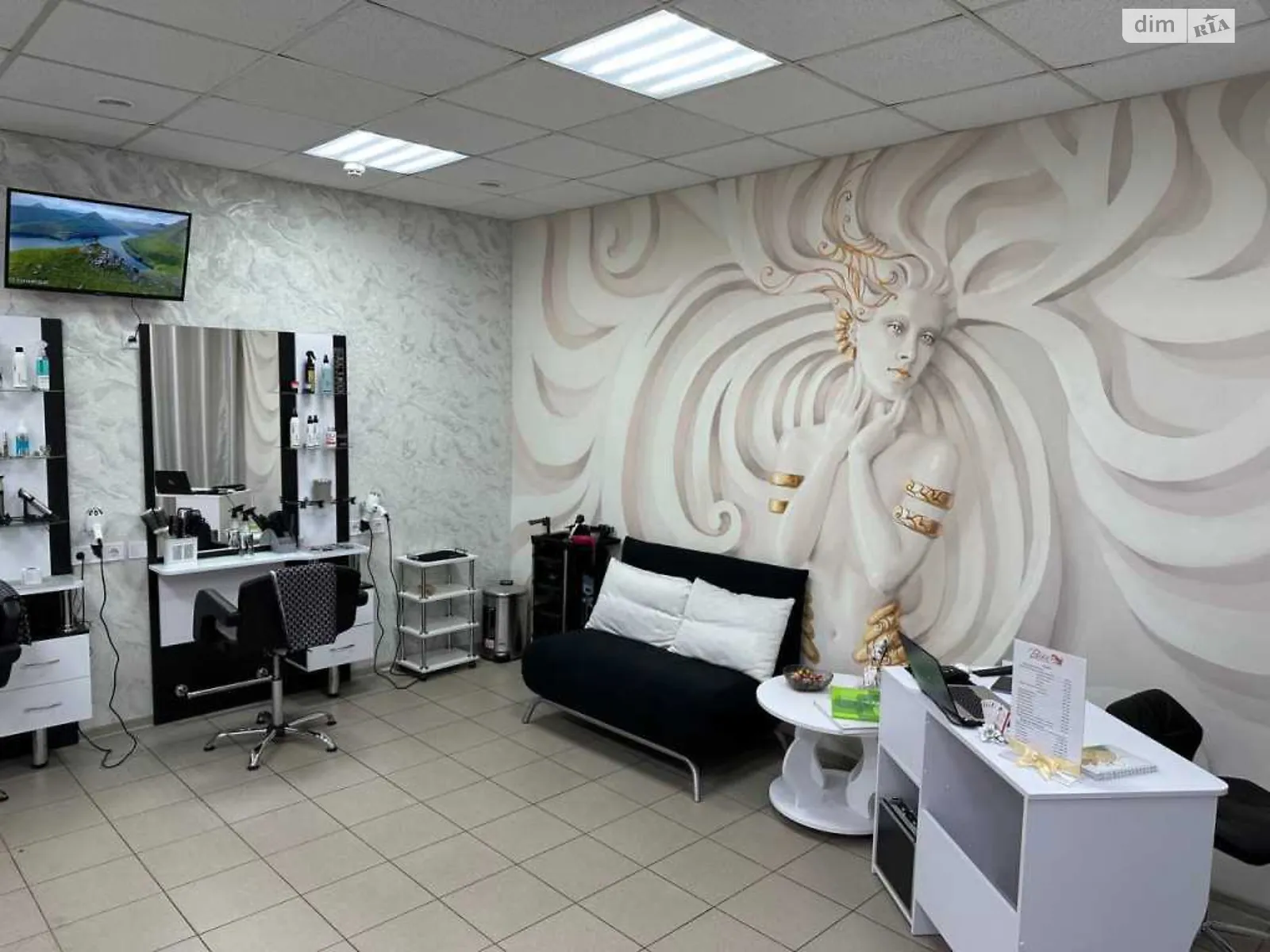 Здається в оренду приміщення вільного призначення 33 кв. м в 2-поверховій будівлі, цена: 25000 грн - фото 1