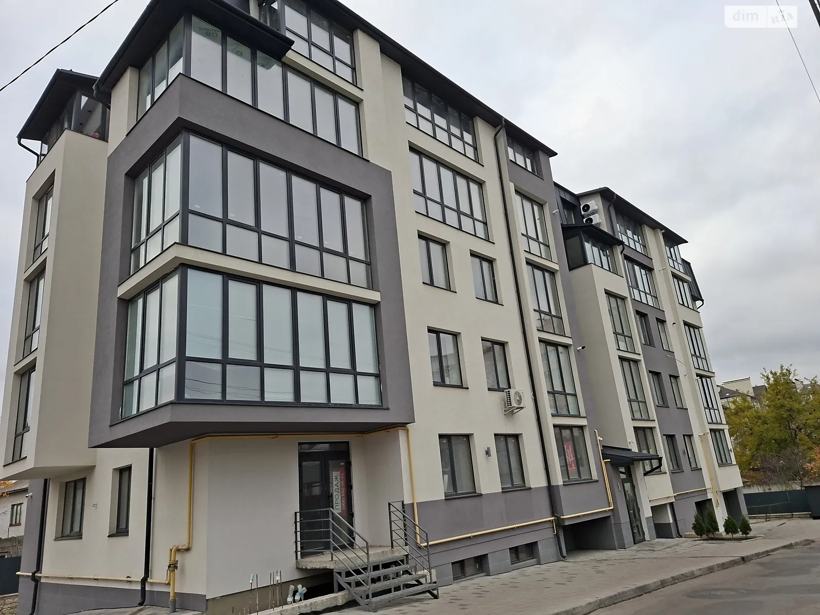 2-комнатная квартира 73.5 кв. м в Тернополе, ул. Зеленая, 3 - фото 1