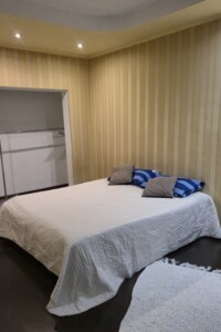 Зніму житло подобово в Україні