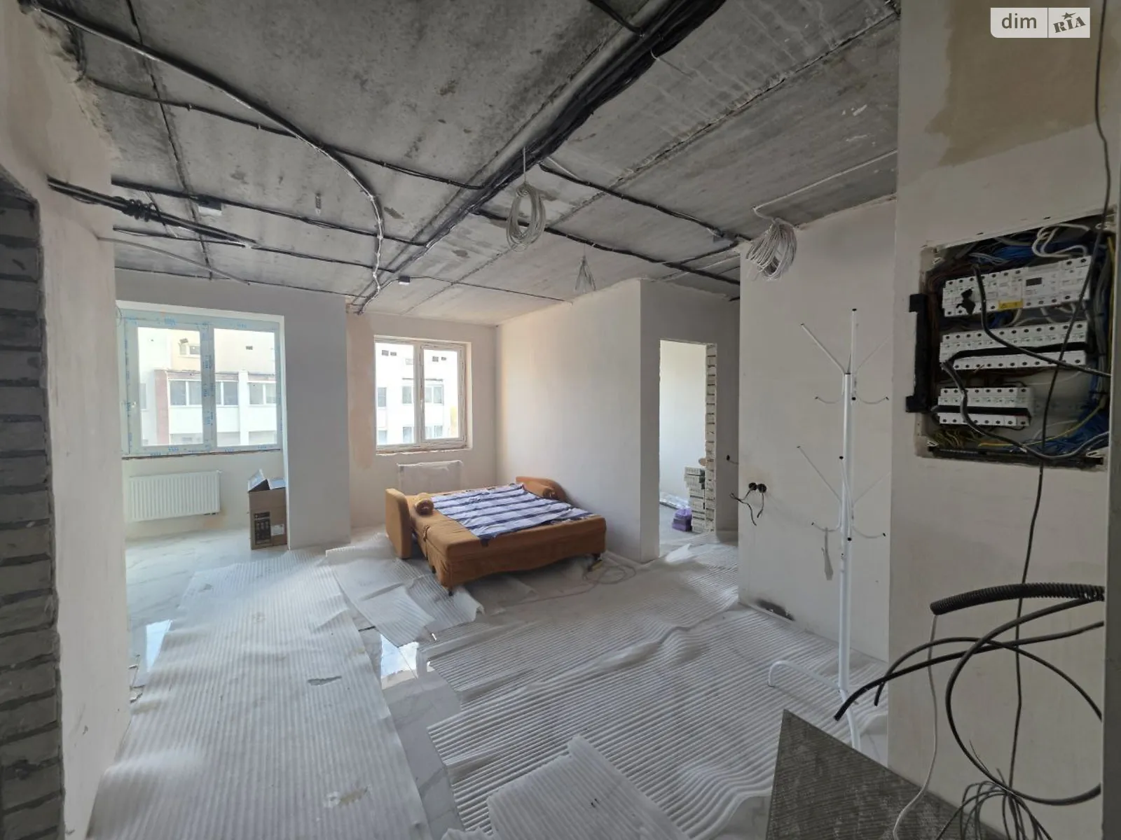 Продается 2-комнатная квартира 60 кв. м в Харькове, ул. Академика Барабашова, 10 - фото 1