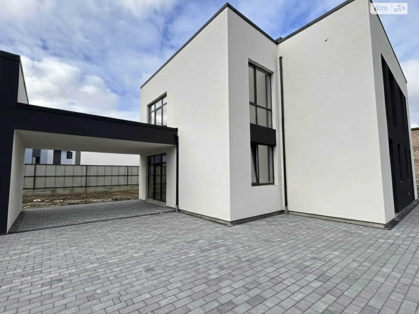 ул. Патриарха Владимира Каскад Ивано-Франковск, цена: 130000 $ - фото 1