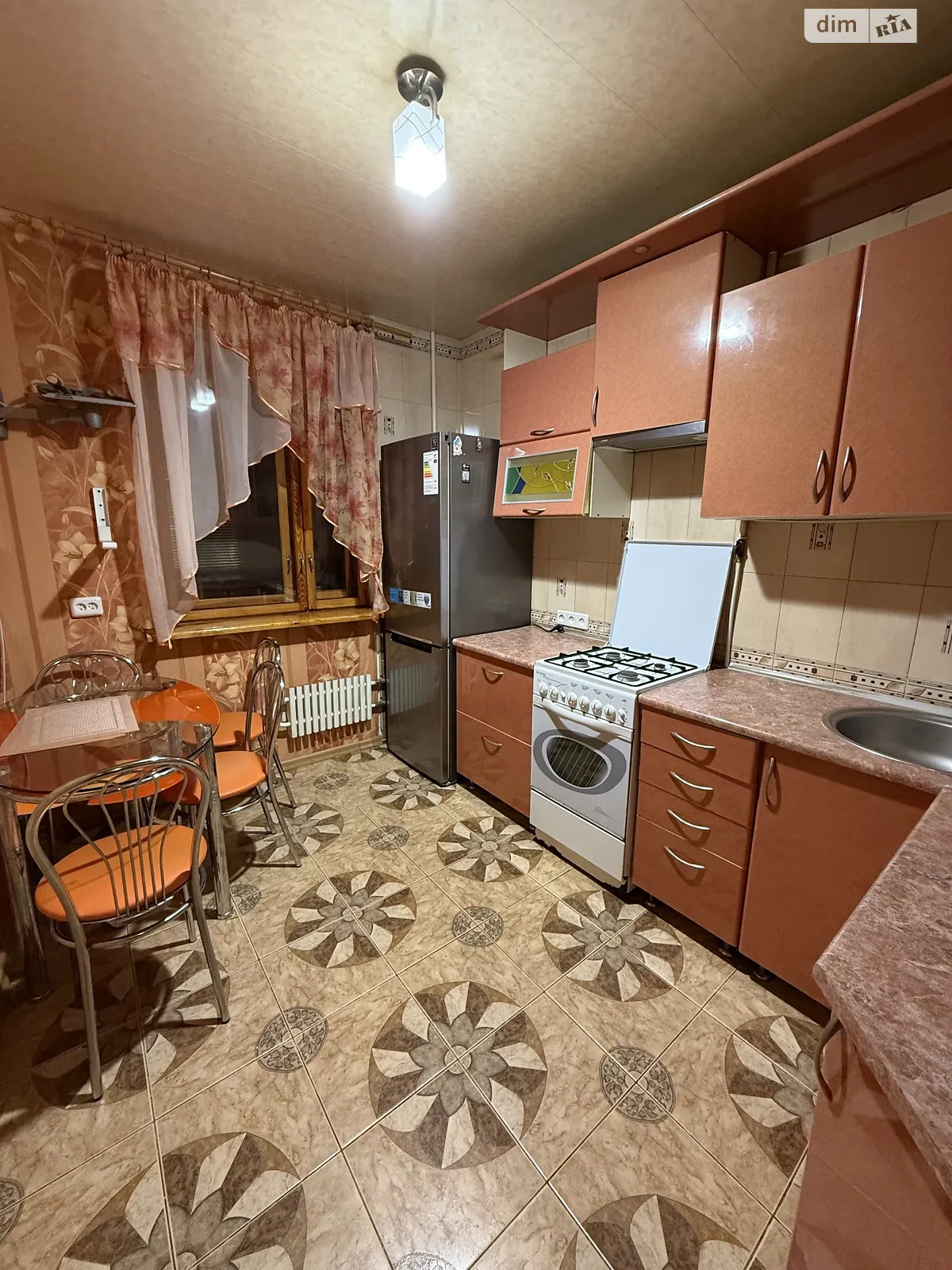 Сдается в аренду 2-комнатная квартира 52 кв. м в Харькове, просп. Тракторостроителей, 124А - фото 1