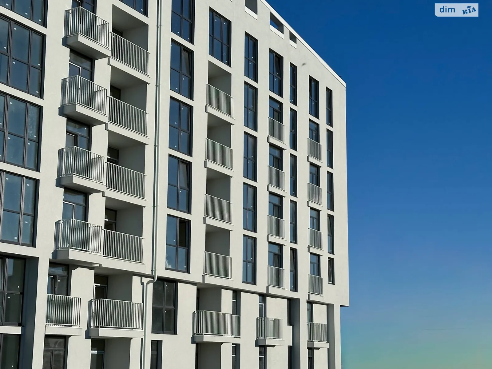 Продается офис 100.37 кв. м в бизнес-центре, цена: 234700 $ - фото 1