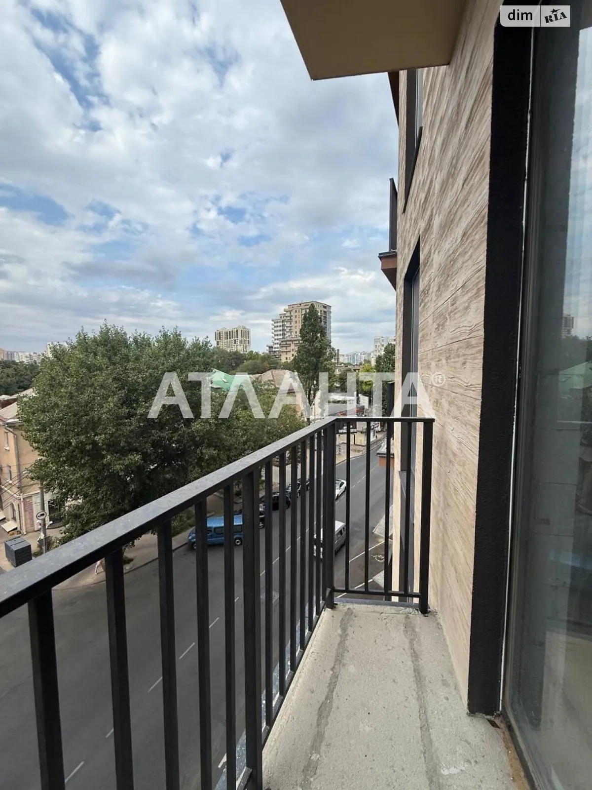 Продается 1-комнатная квартира 47.7 кв. м в Одессе, ул. Чубаевская - фото 1