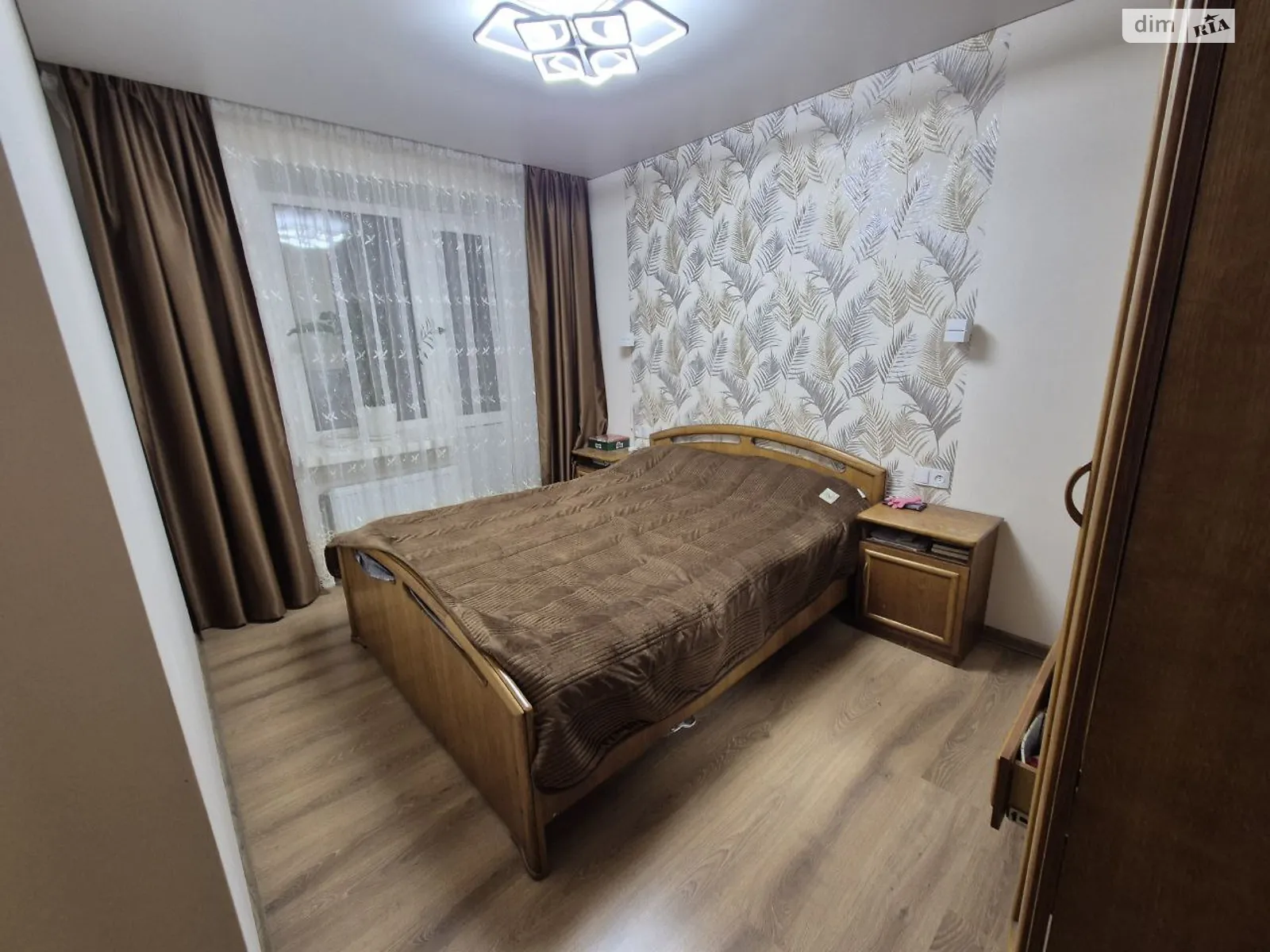 Продается 3-комнатная квартира 57.9 кв. м в Баре, ул. Чернышевского, 6/23 - фото 1