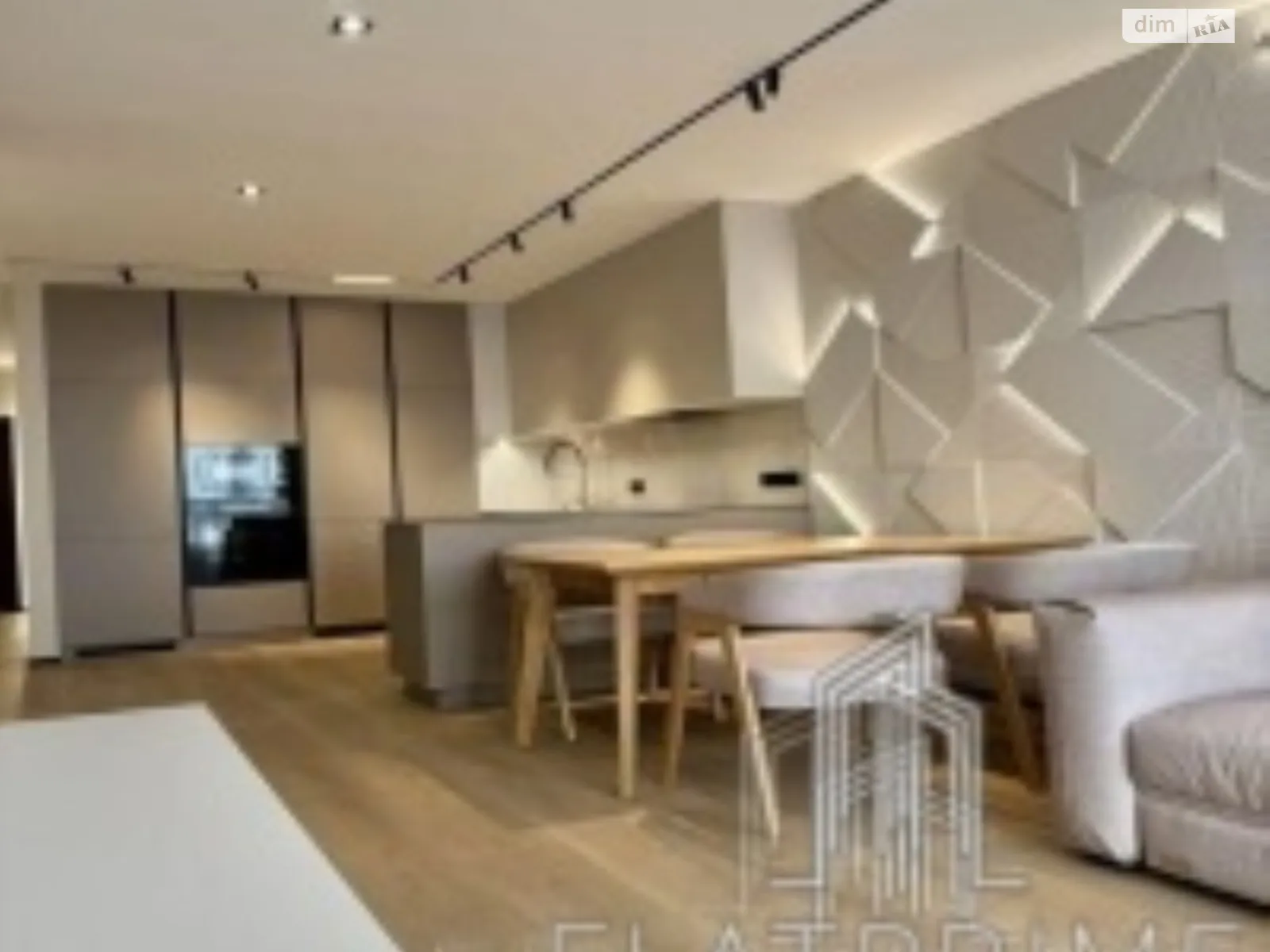 Продається 3-кімнатна квартира 76 кв. м у Києві, вул. Івана Виговського(Маршала Гречка), 44 - фото 1