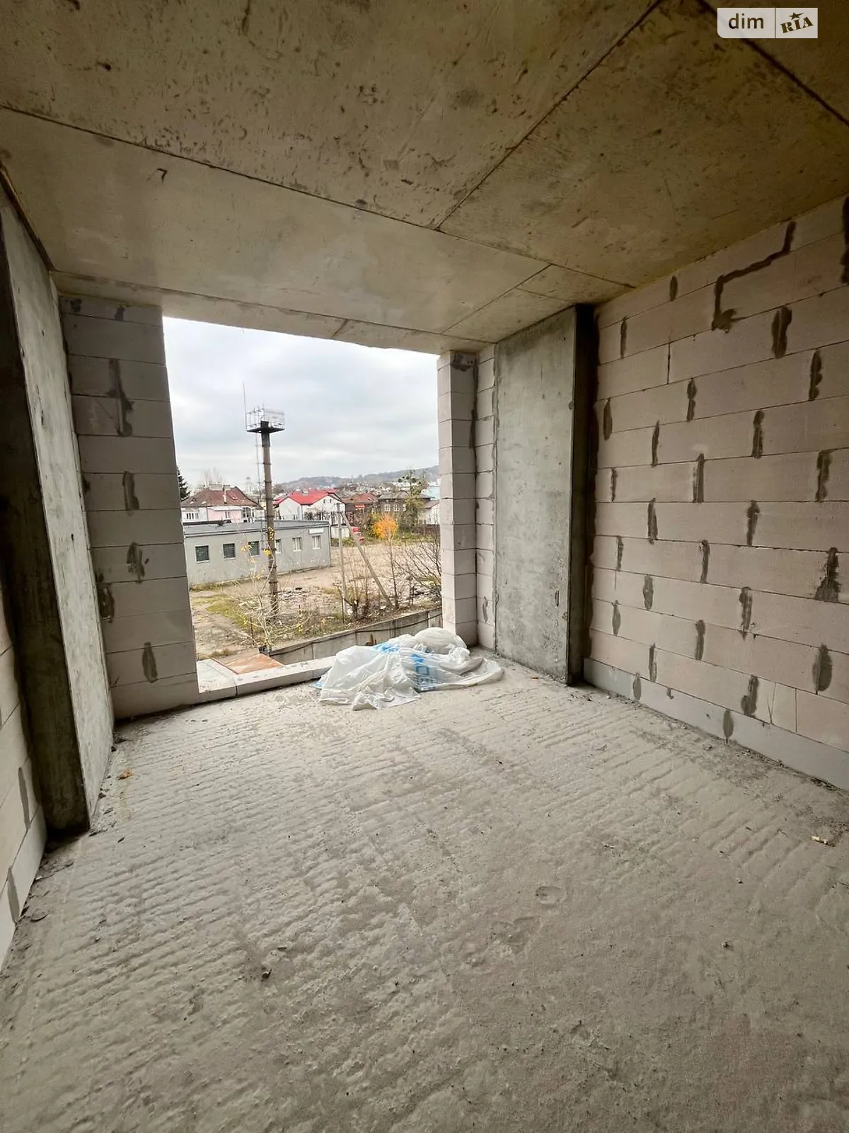 Продается 2-комнатная квартира 81.11 кв. м в Львове, ул. Промышленная, 50/52 - фото 1