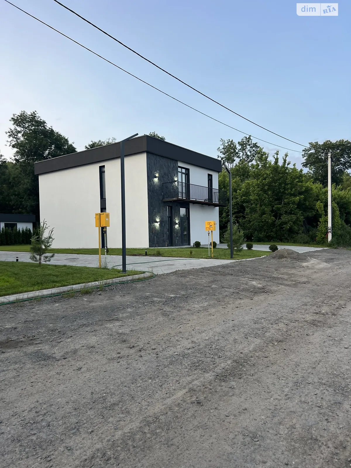 Продается дом на 2 этажа 186 кв. м с террасой, цена: 145000 $ - фото 1