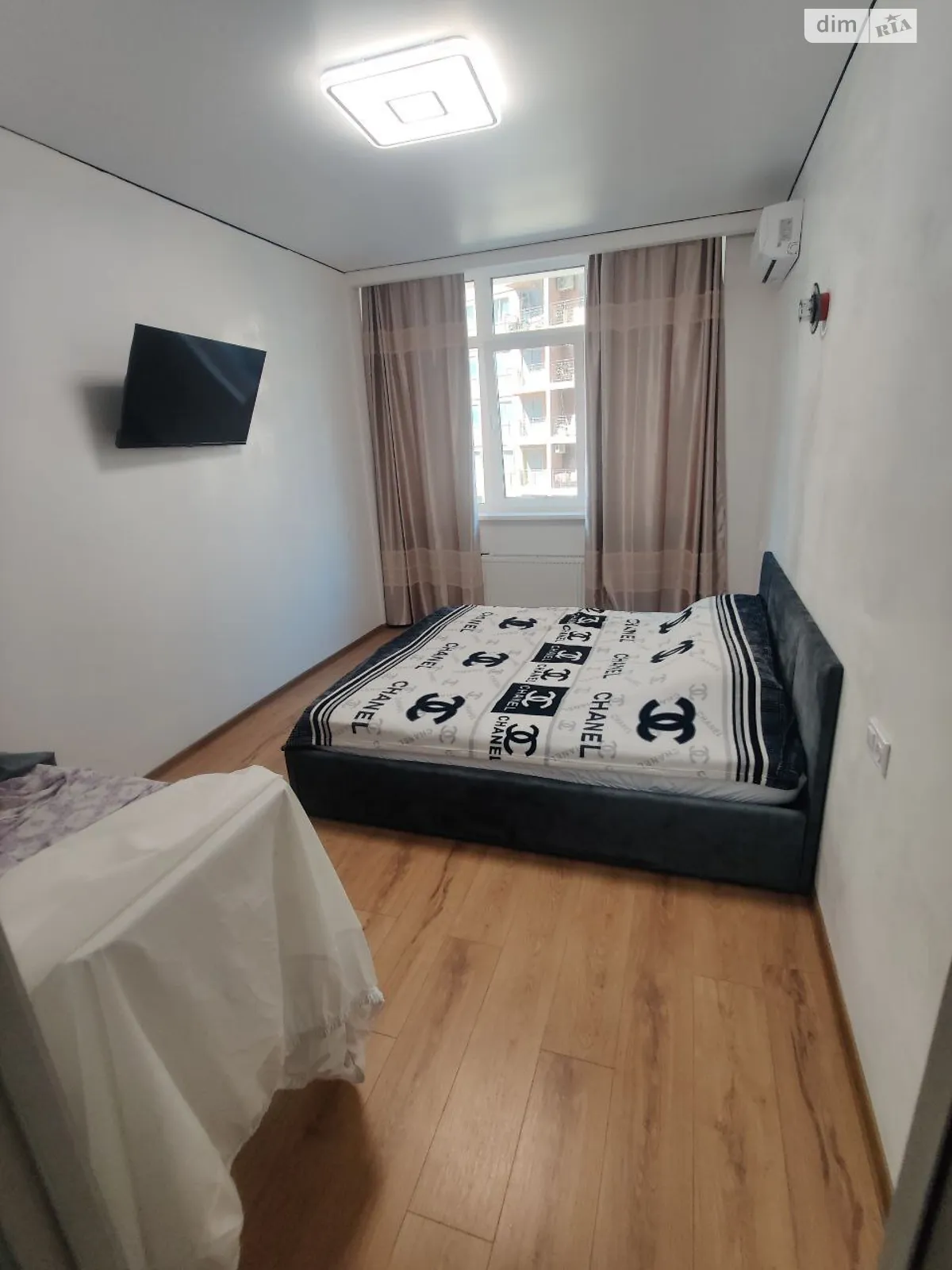 Сдается в аренду 2-комнатная квартира 56 кв. м в Одессе, пер. Курортный, 2 - фото 1