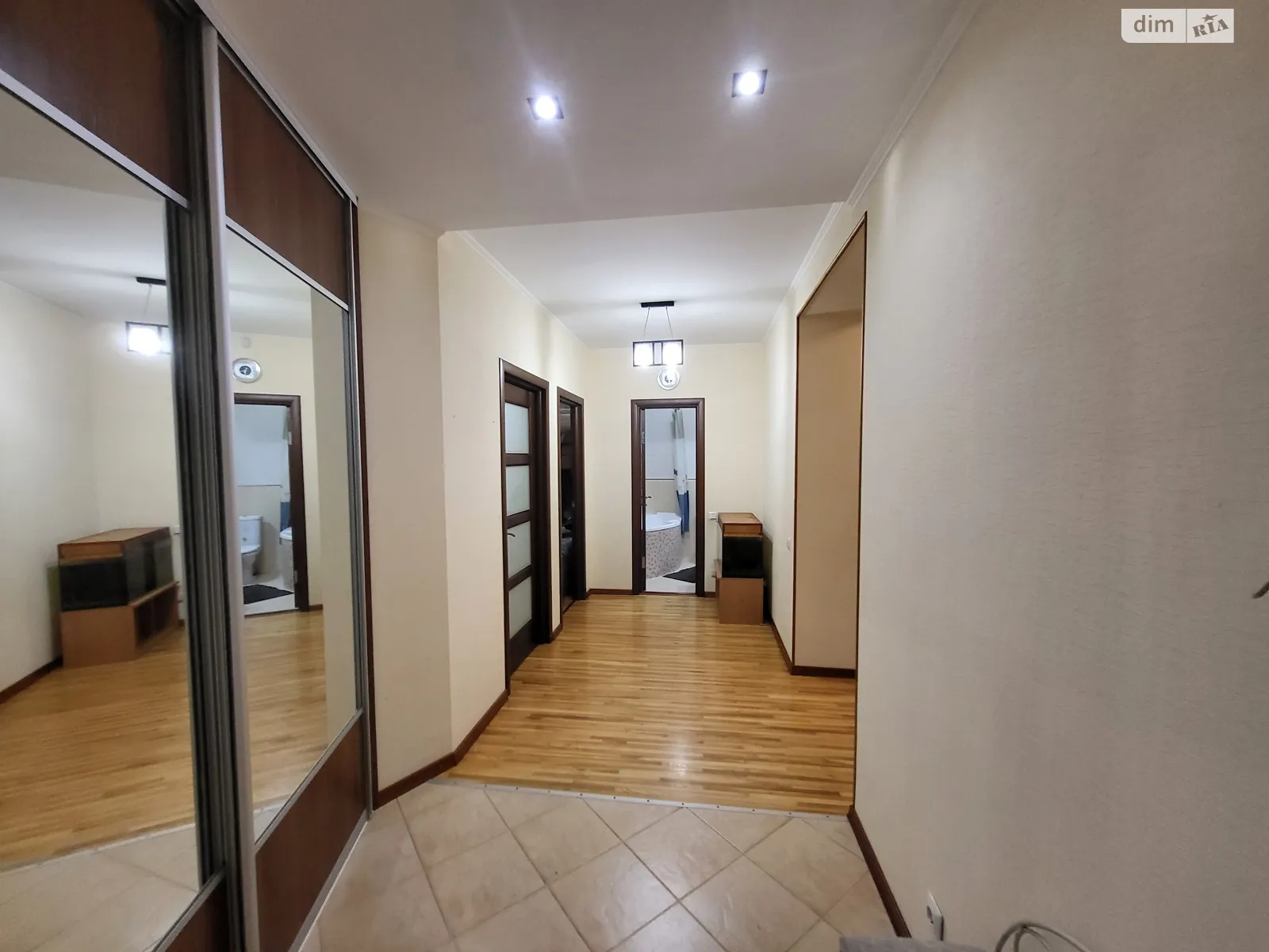 Продается 3-комнатная квартира 88 кв. м в Виннице, ул. Зодчих, 9 - фото 1