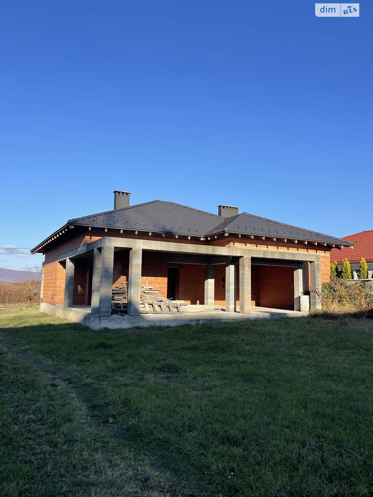 Продается одноэтажный дом 164 кв. м с беседкой, цена: 165000 $ - фото 1