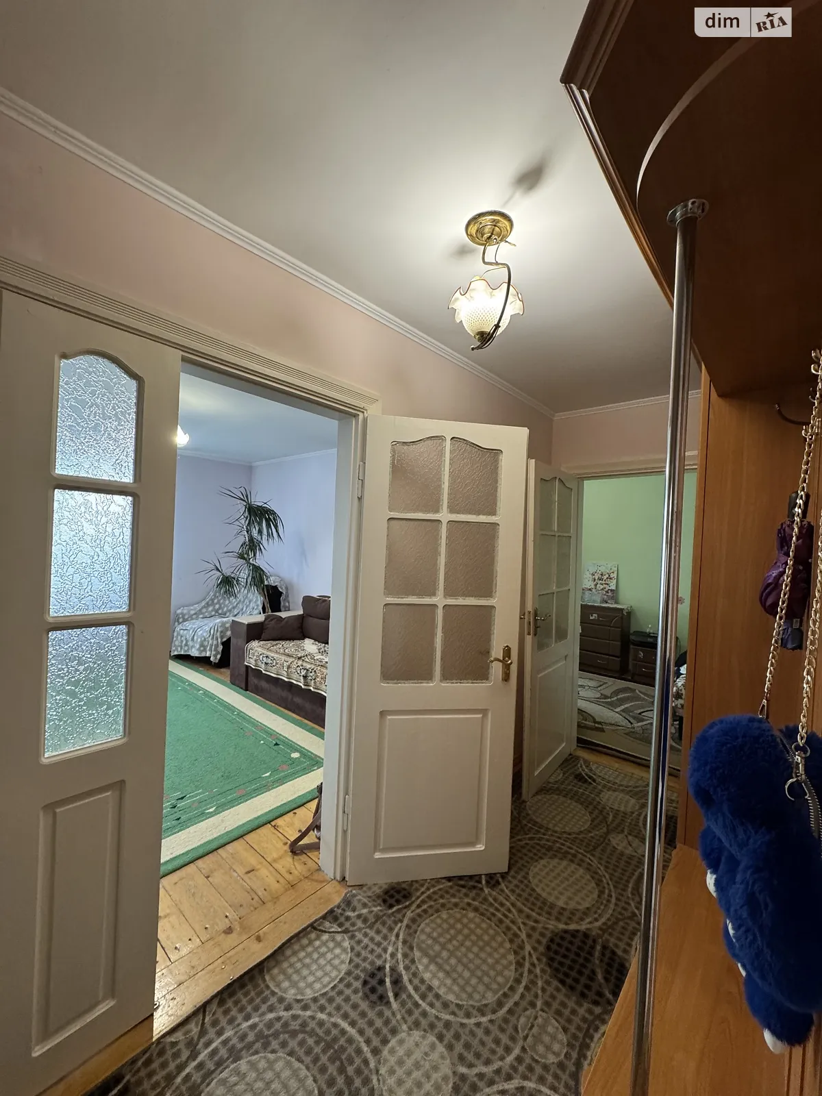 Продается 2-комнатная квартира 47.5 кв. м в Ивано-Франковске, ул. Молодежная - фото 1